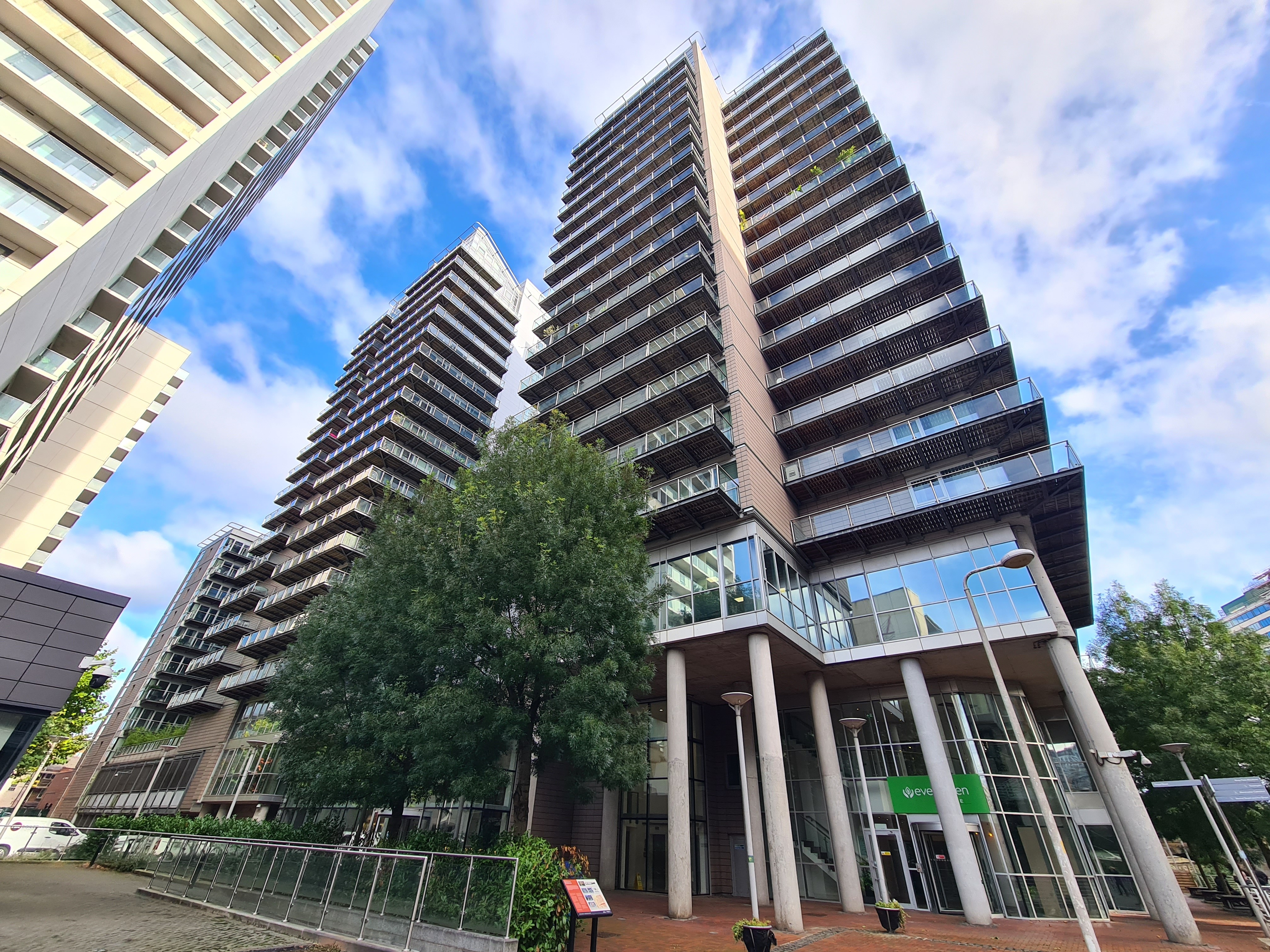 VACANT - Leasehold Self Contained Third Floor Flat