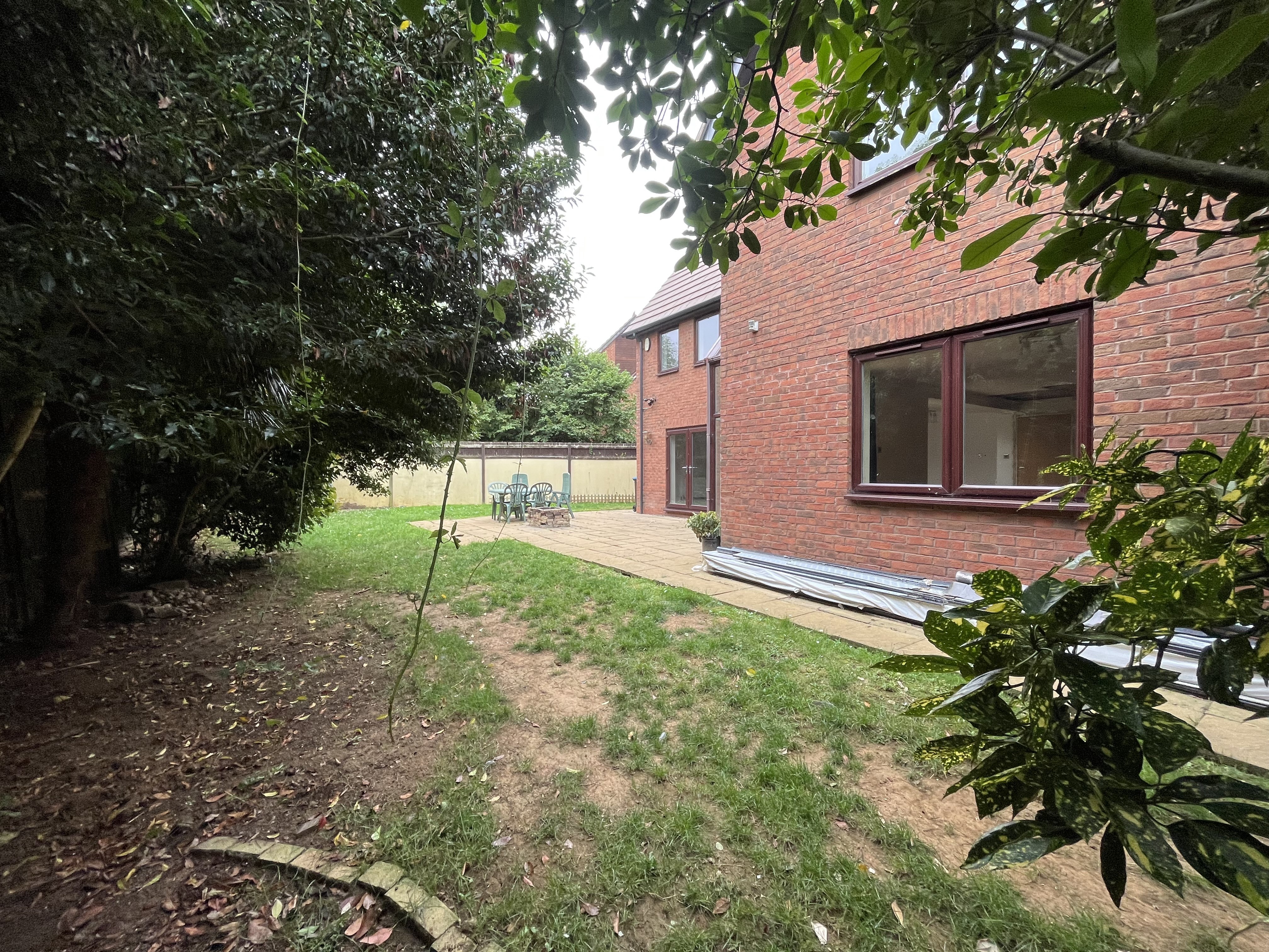 VACANT - Freehold Detached House