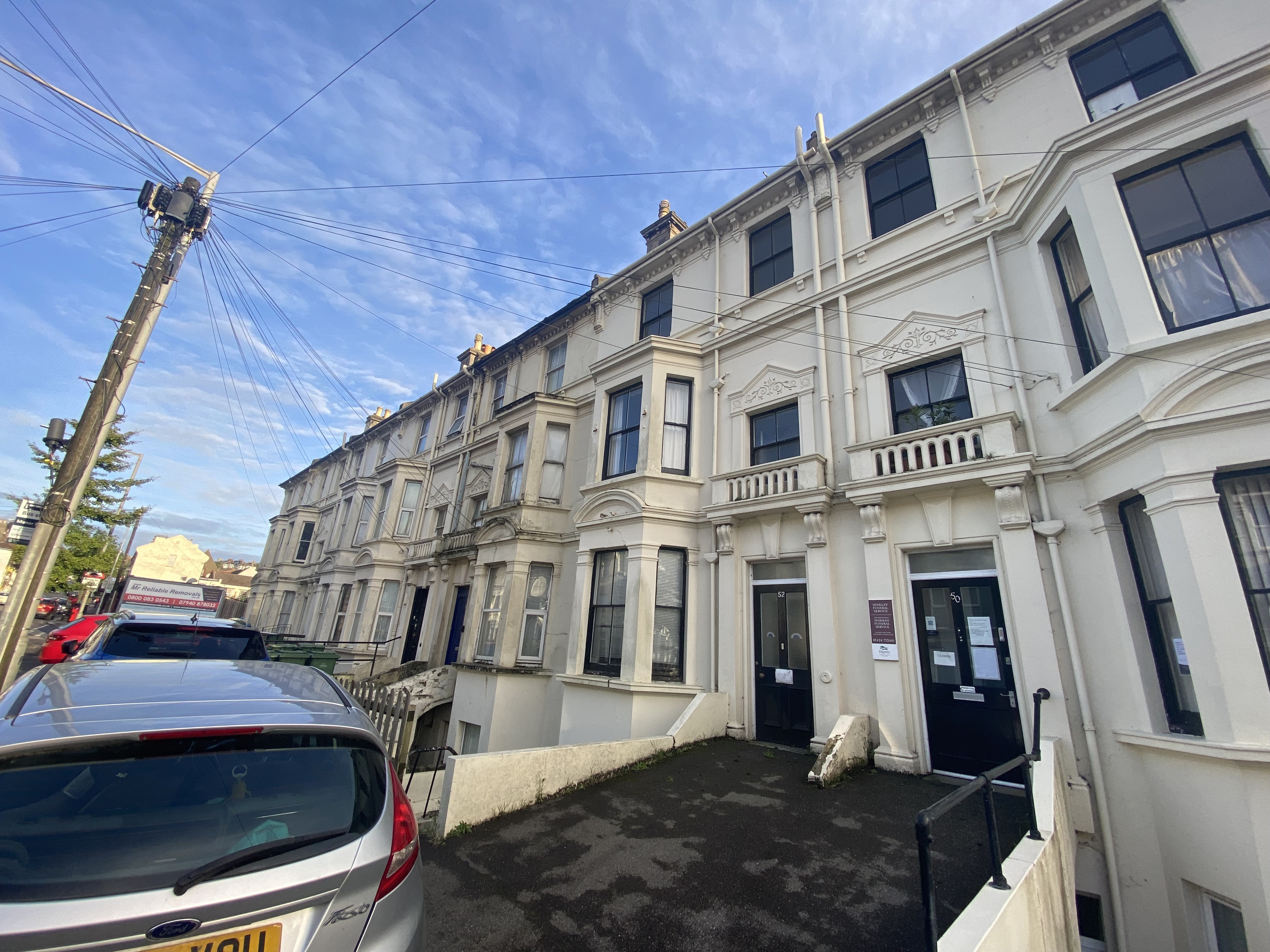 Freehold Mid Terrace Building