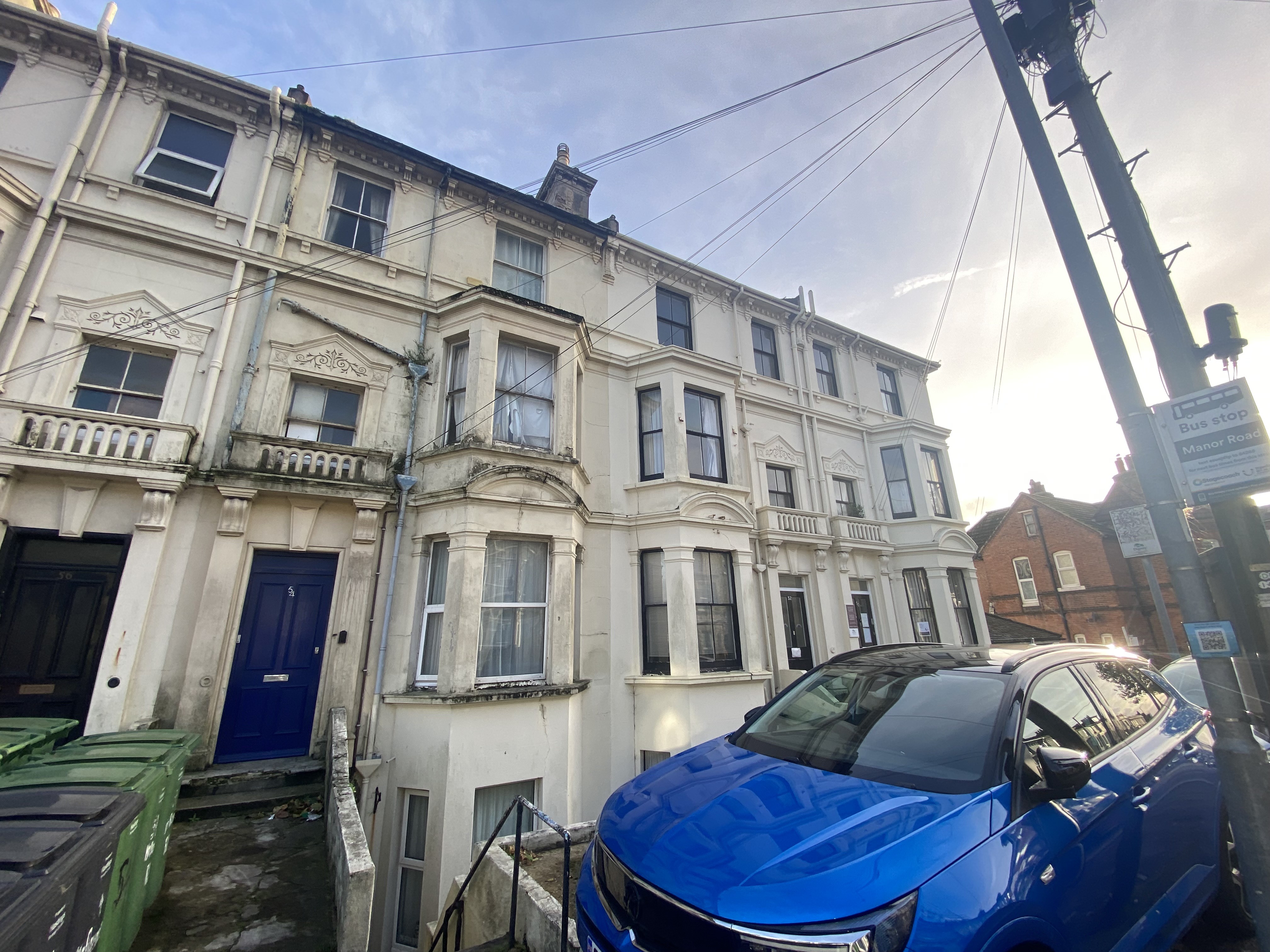 Freehold Mid Terrace Building