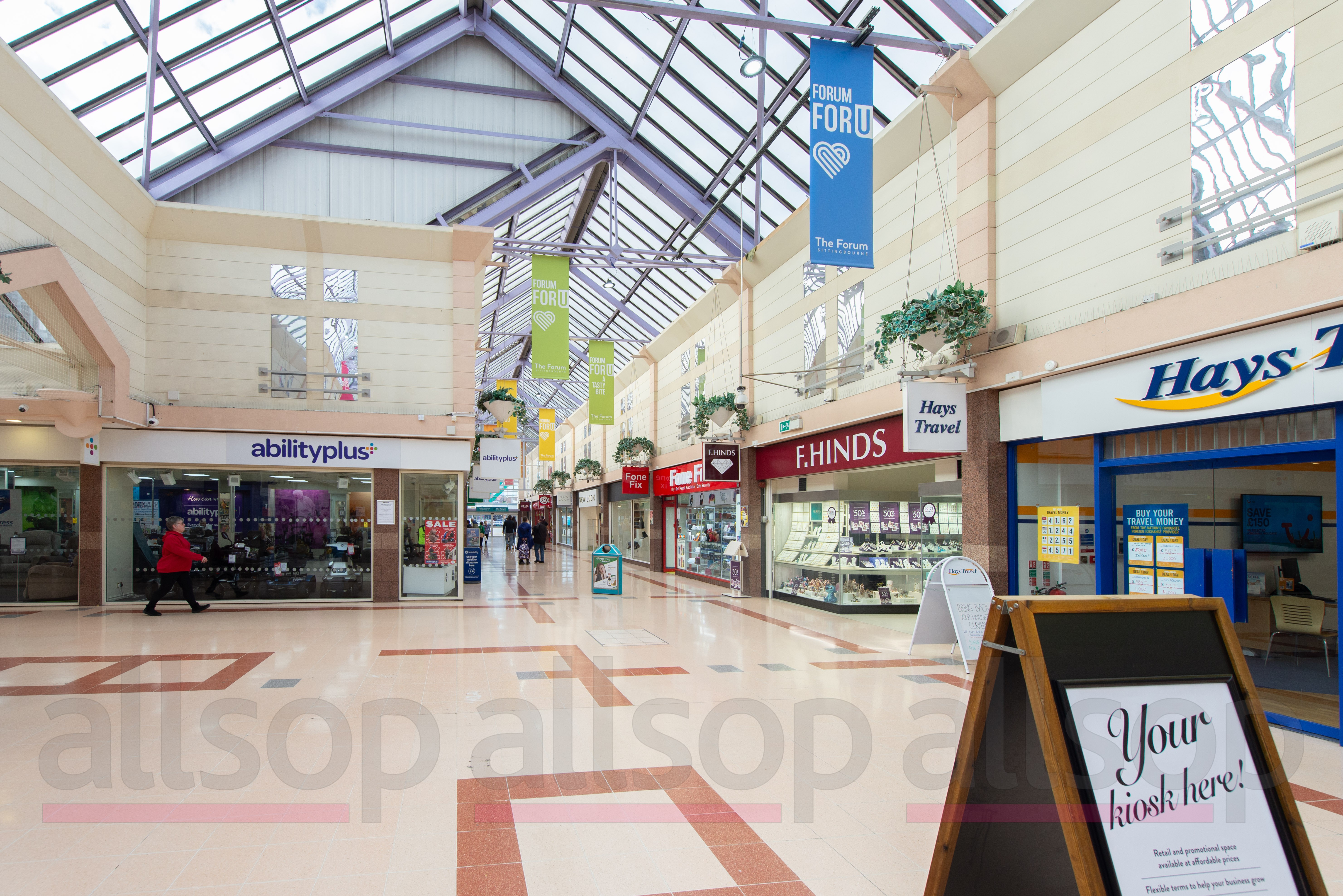 Prominent Town Centre Freehold Shopping Centre Investment