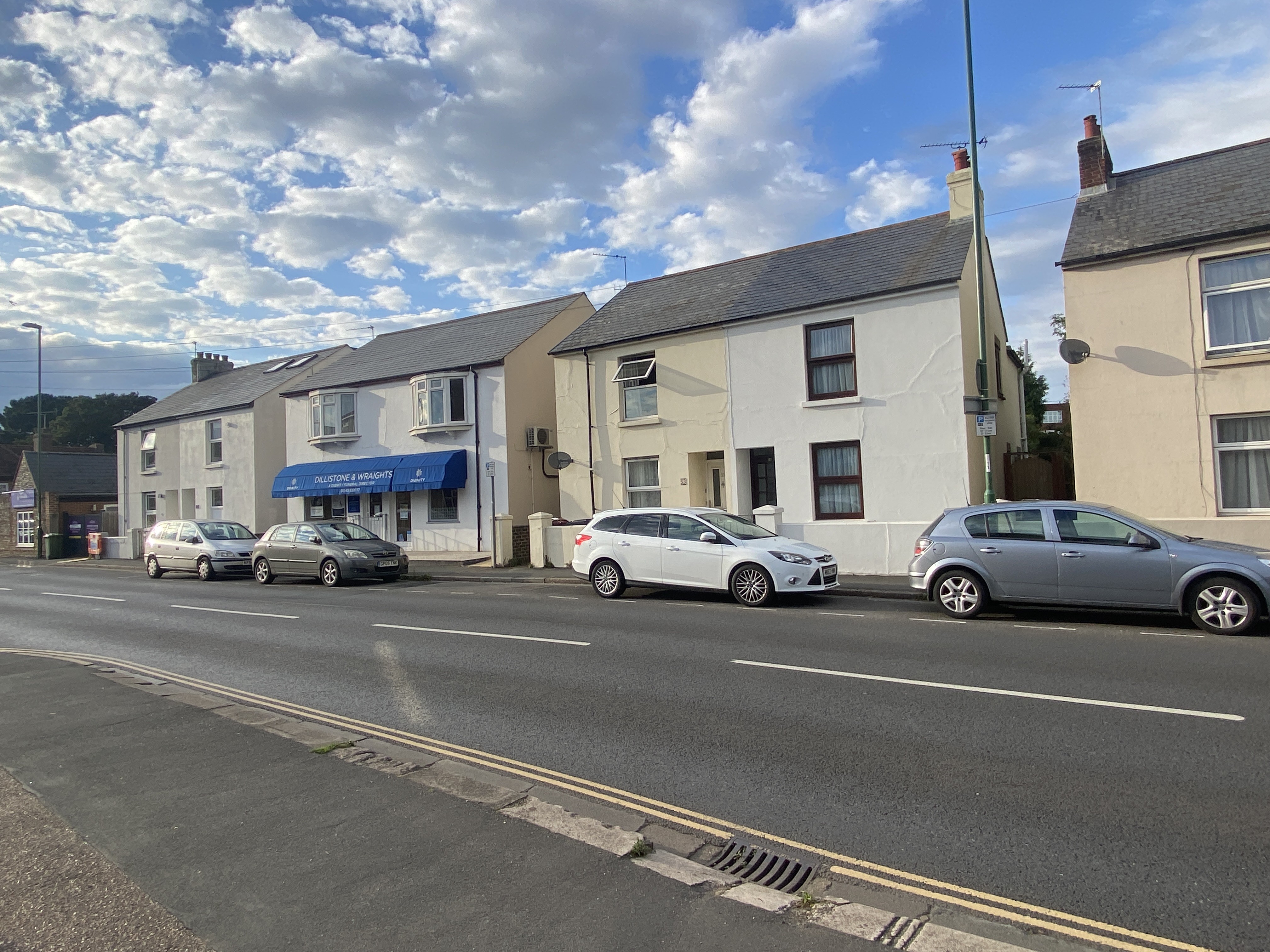 VACANT - Freehold Semi-Detached House 