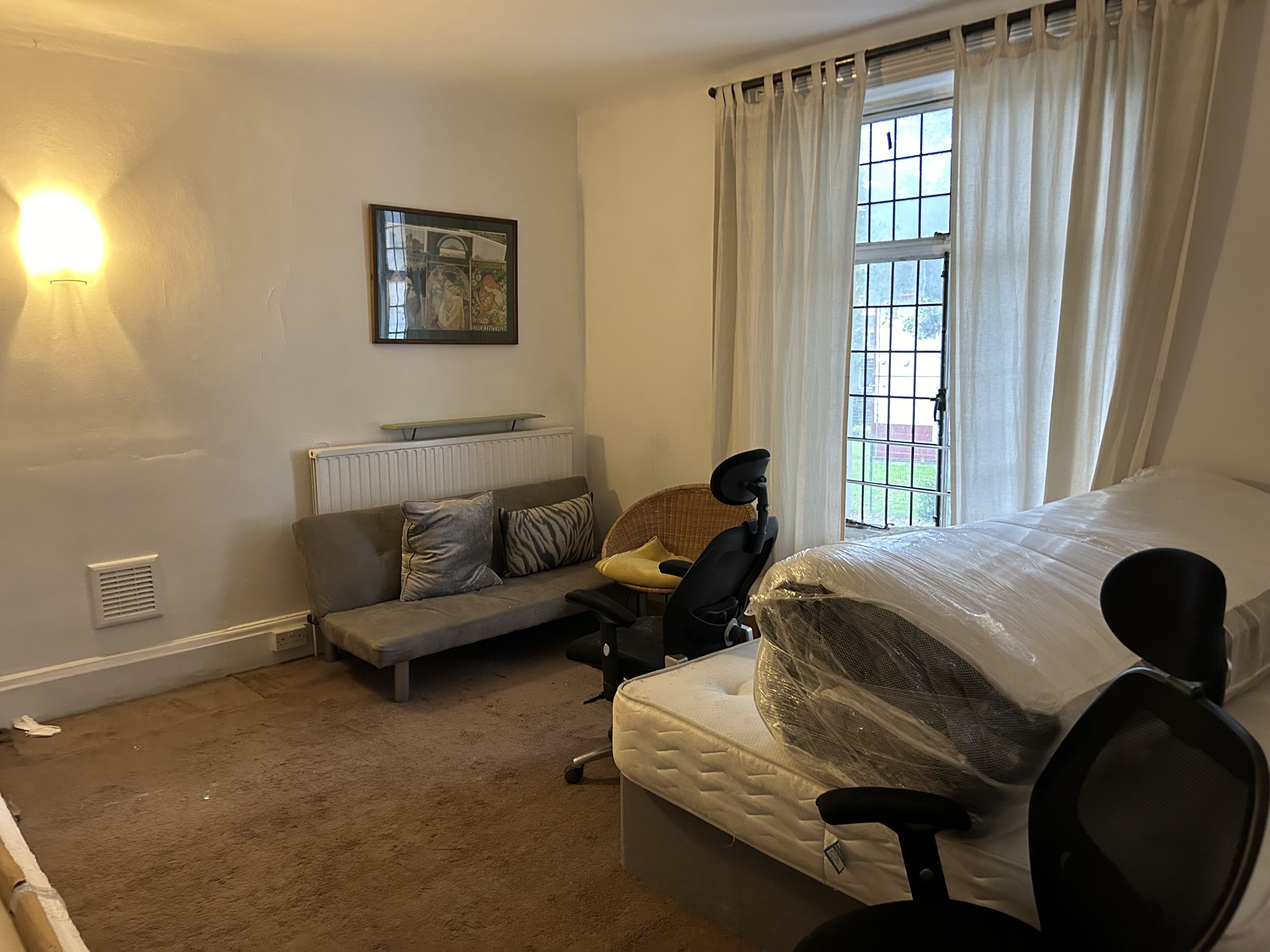 VACANT - Freehold  Attractive Victorian Detached Mansion Building with Garage