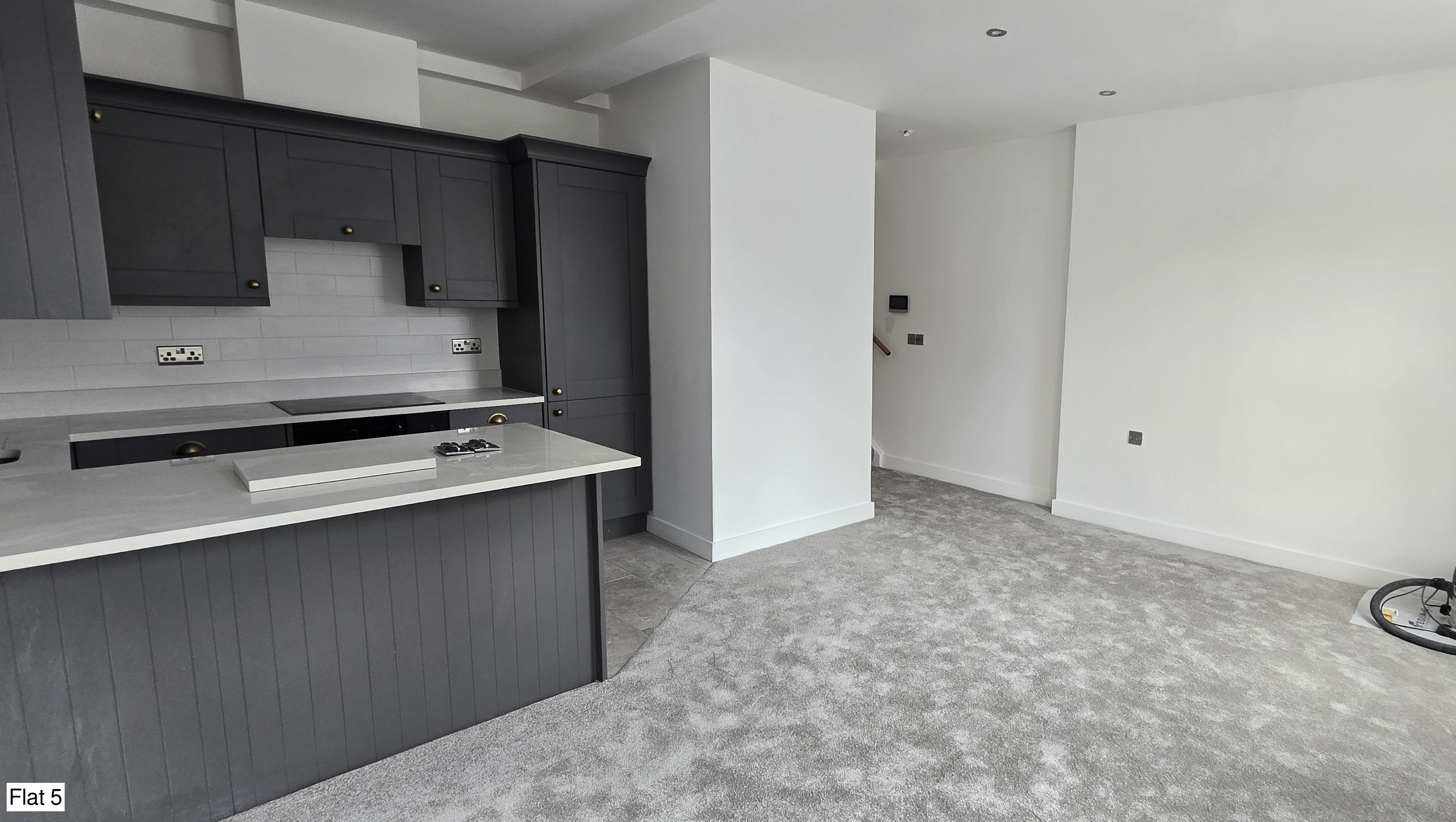 INVESTMENT - Freehold Detached Block of Flats 