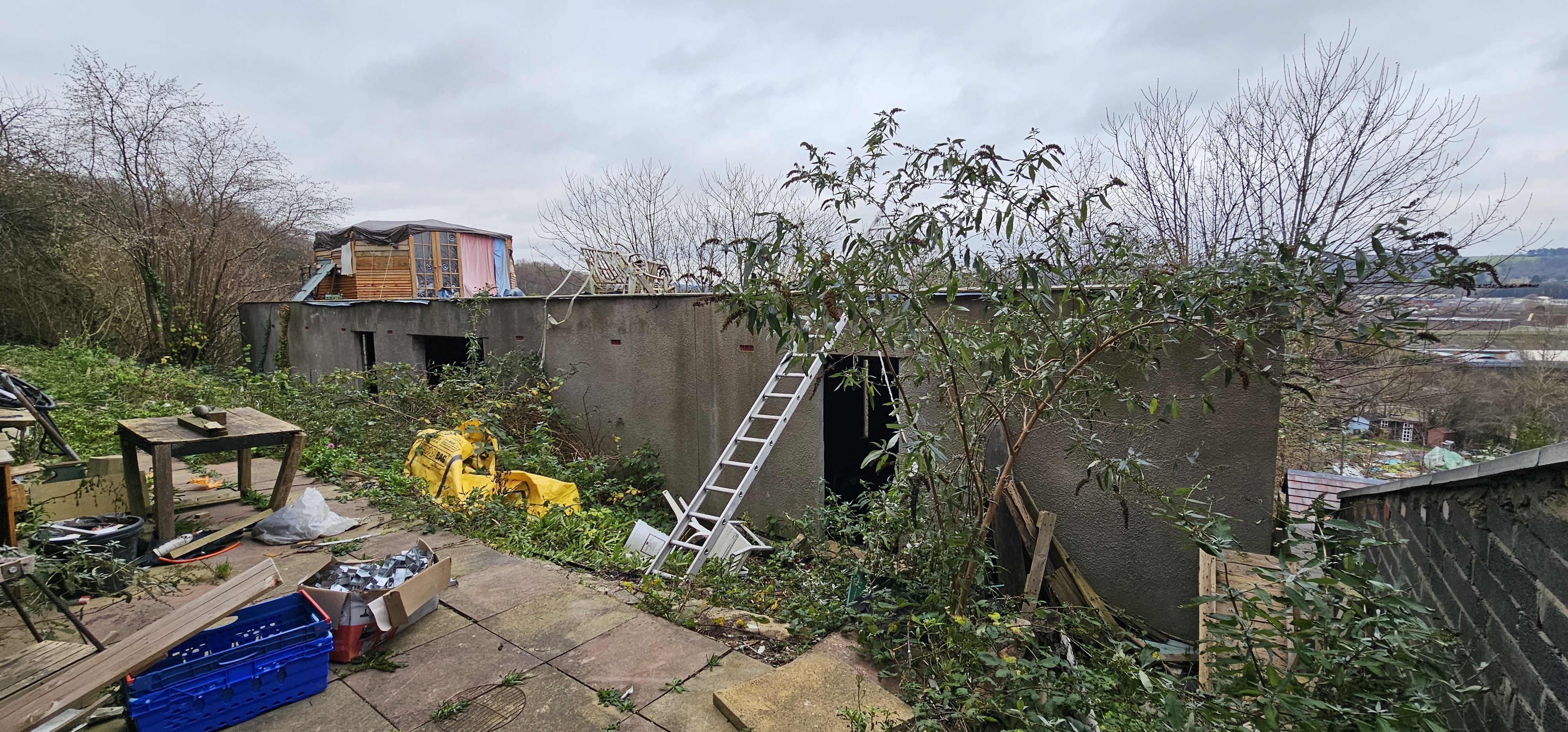 INVESTMENT - Freehold Detached House 