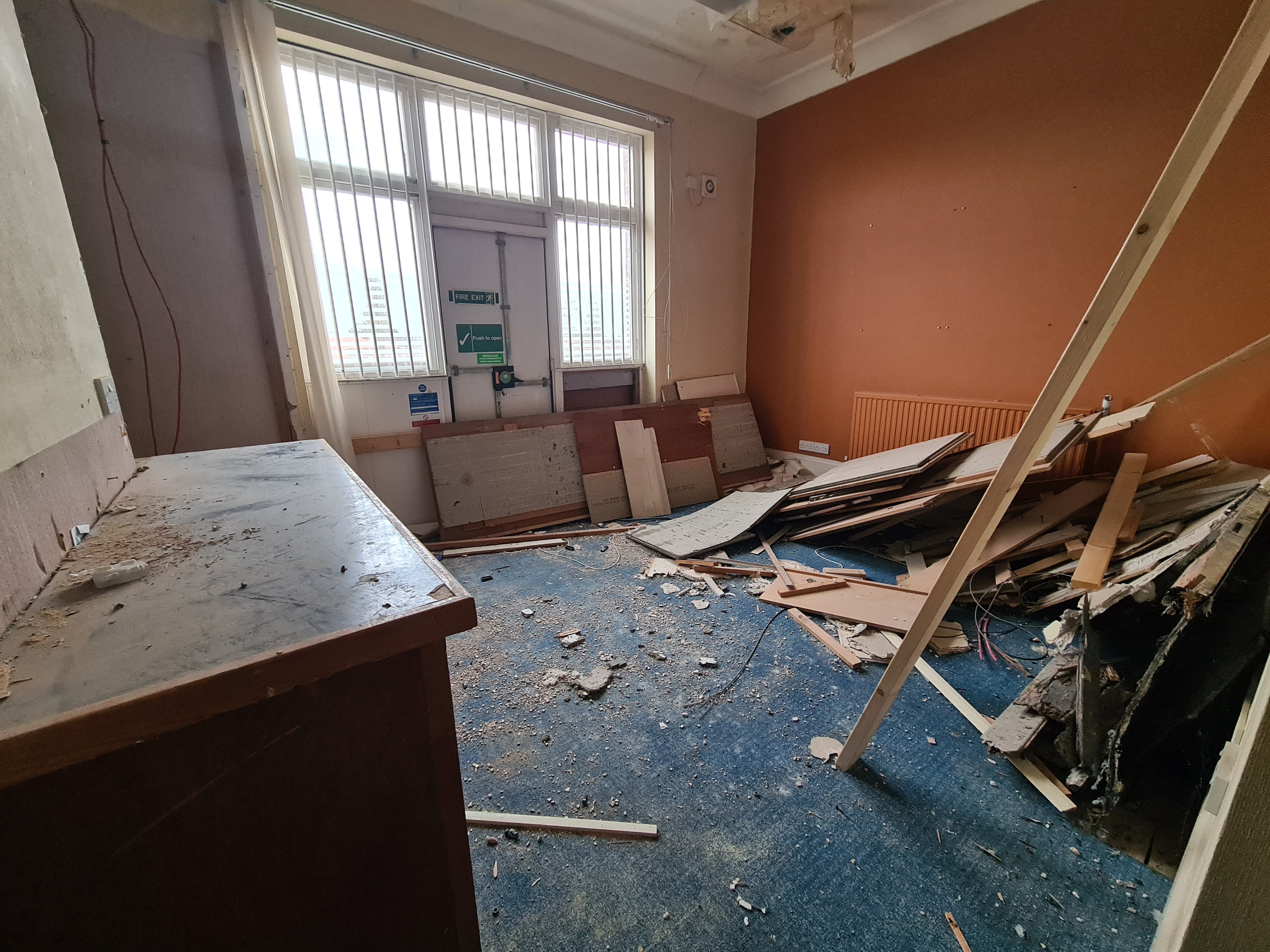 PART VACANT - Freehold Mid Terrace Building with Planning
