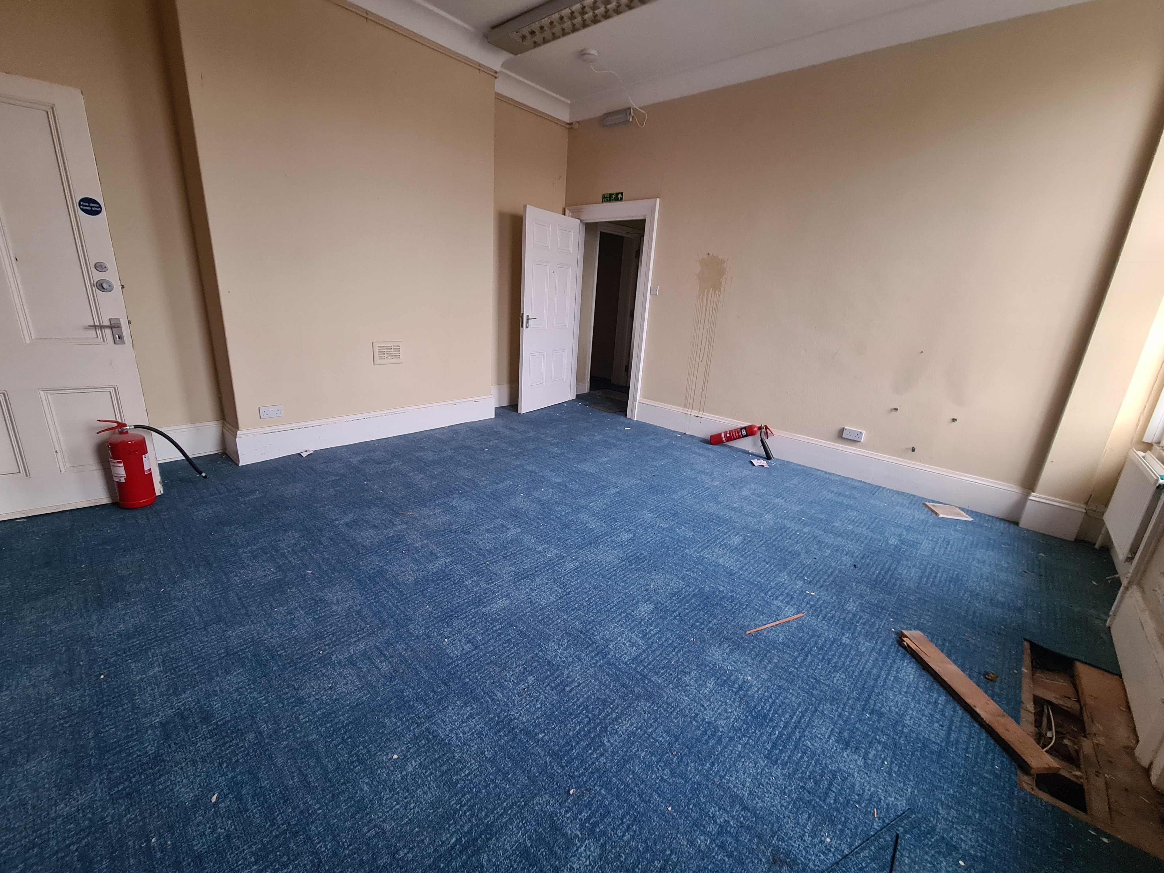 PART VACANT - Freehold Mid Terrace Building with Planning