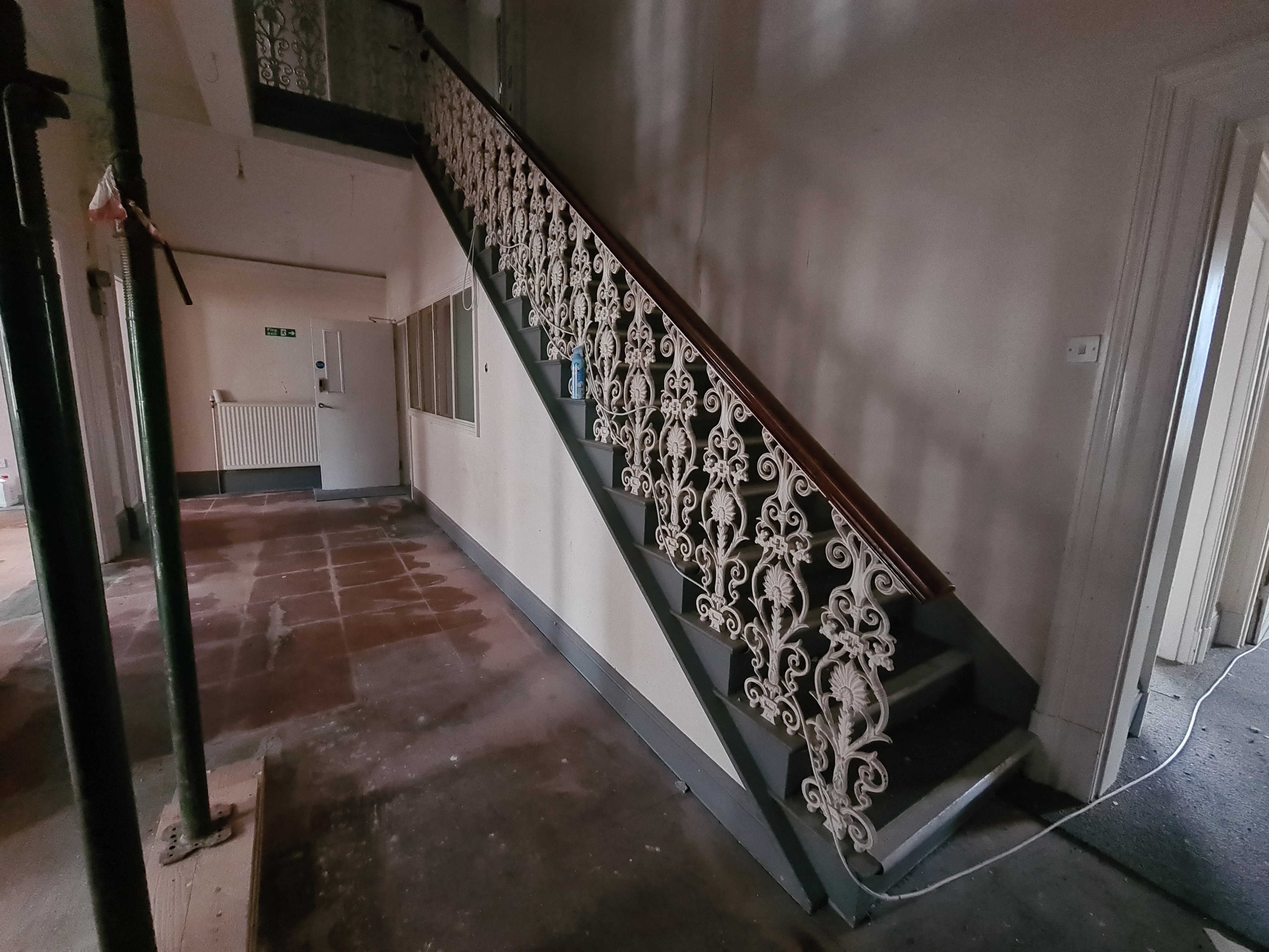 PART VACANT - Freehold Mid Terrace Building with Planning