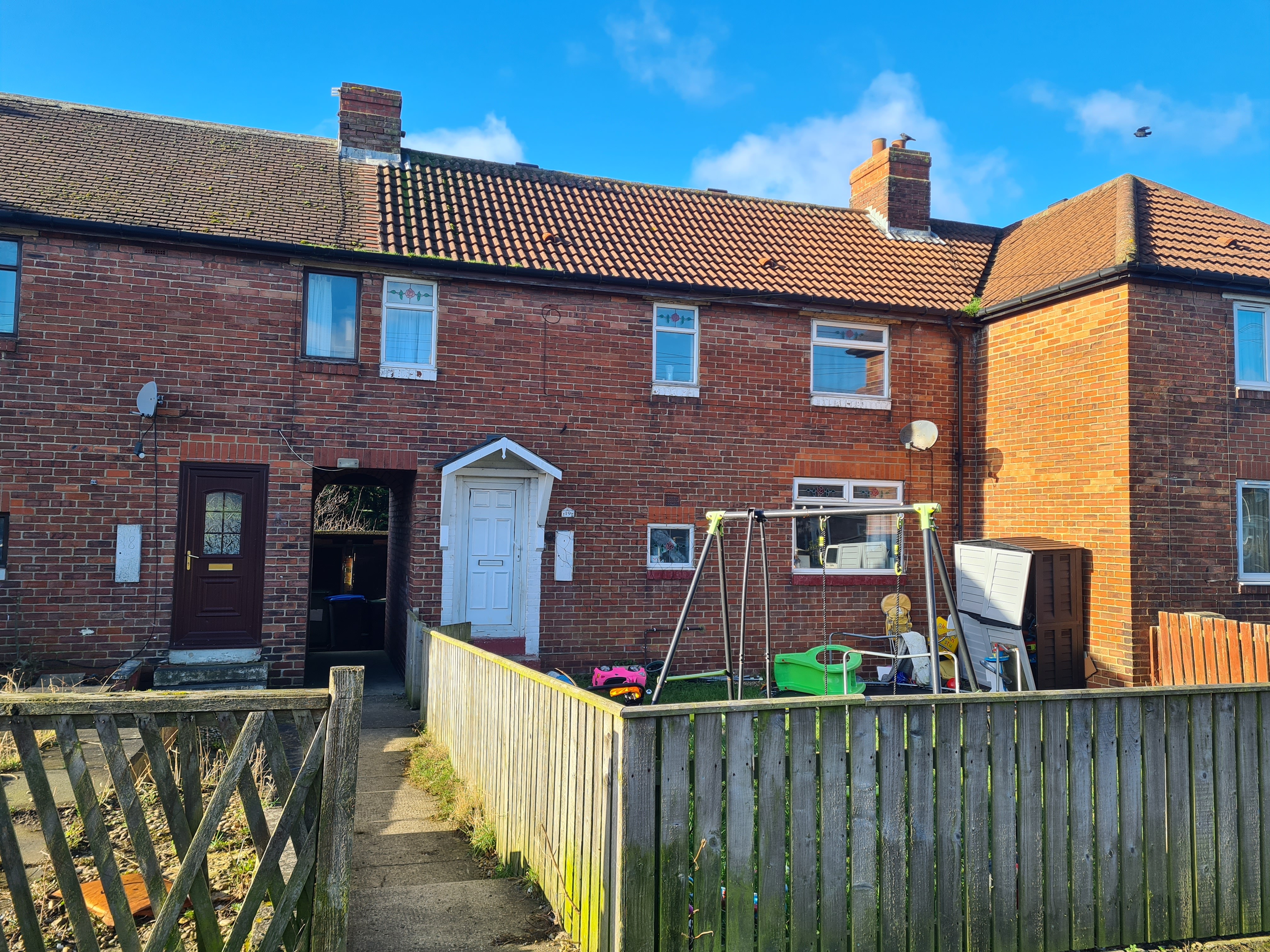 INVESTMENT - Freehold Mid Terrace House