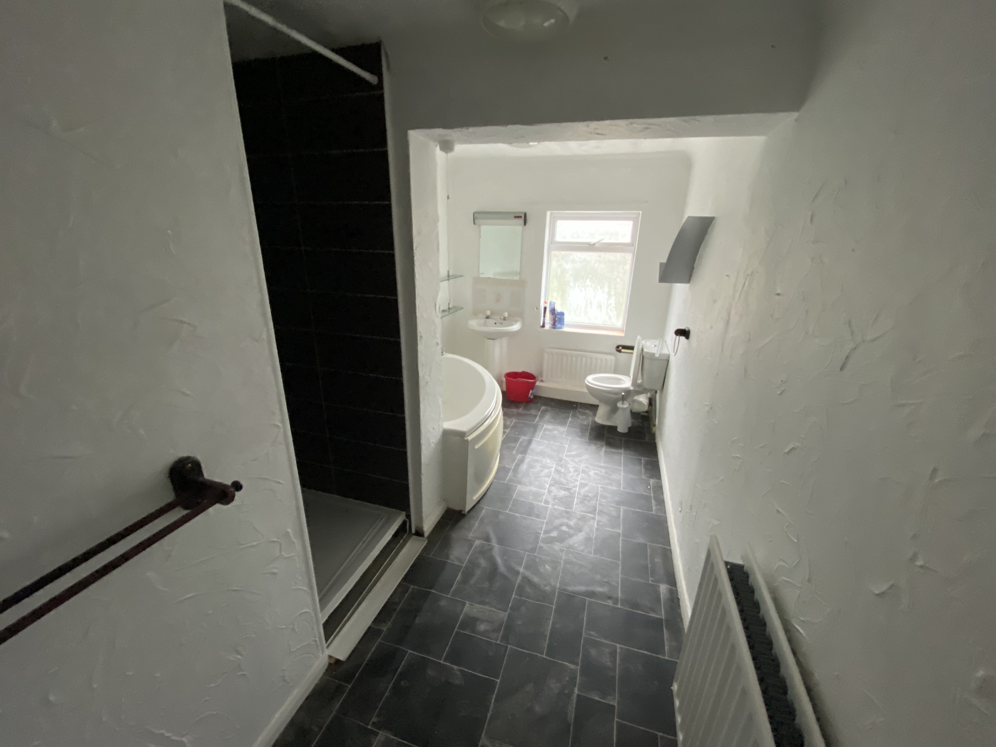 VACANT - Freehold End Terrace House