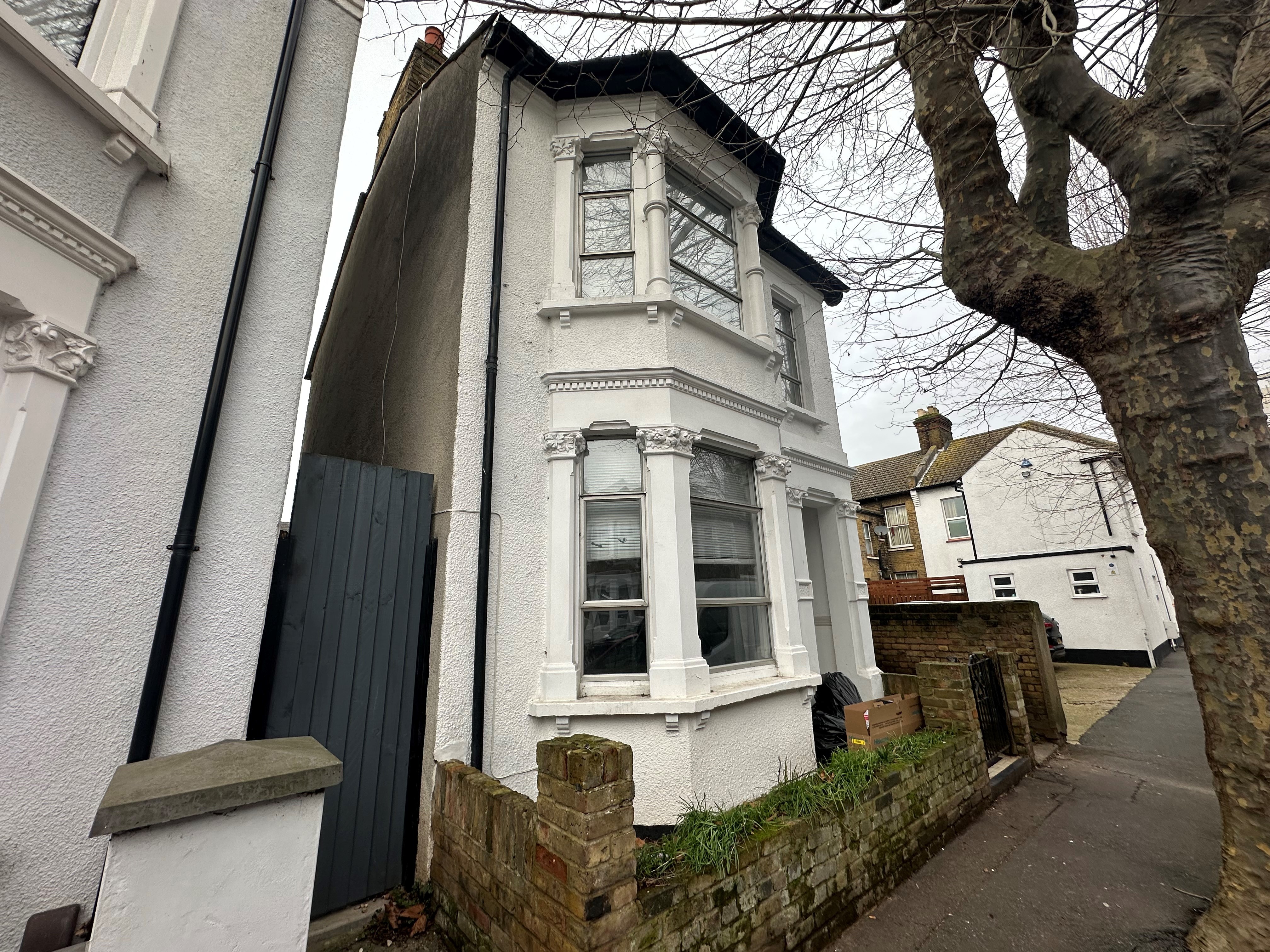 INVESTMENT - Freehold Detached Building