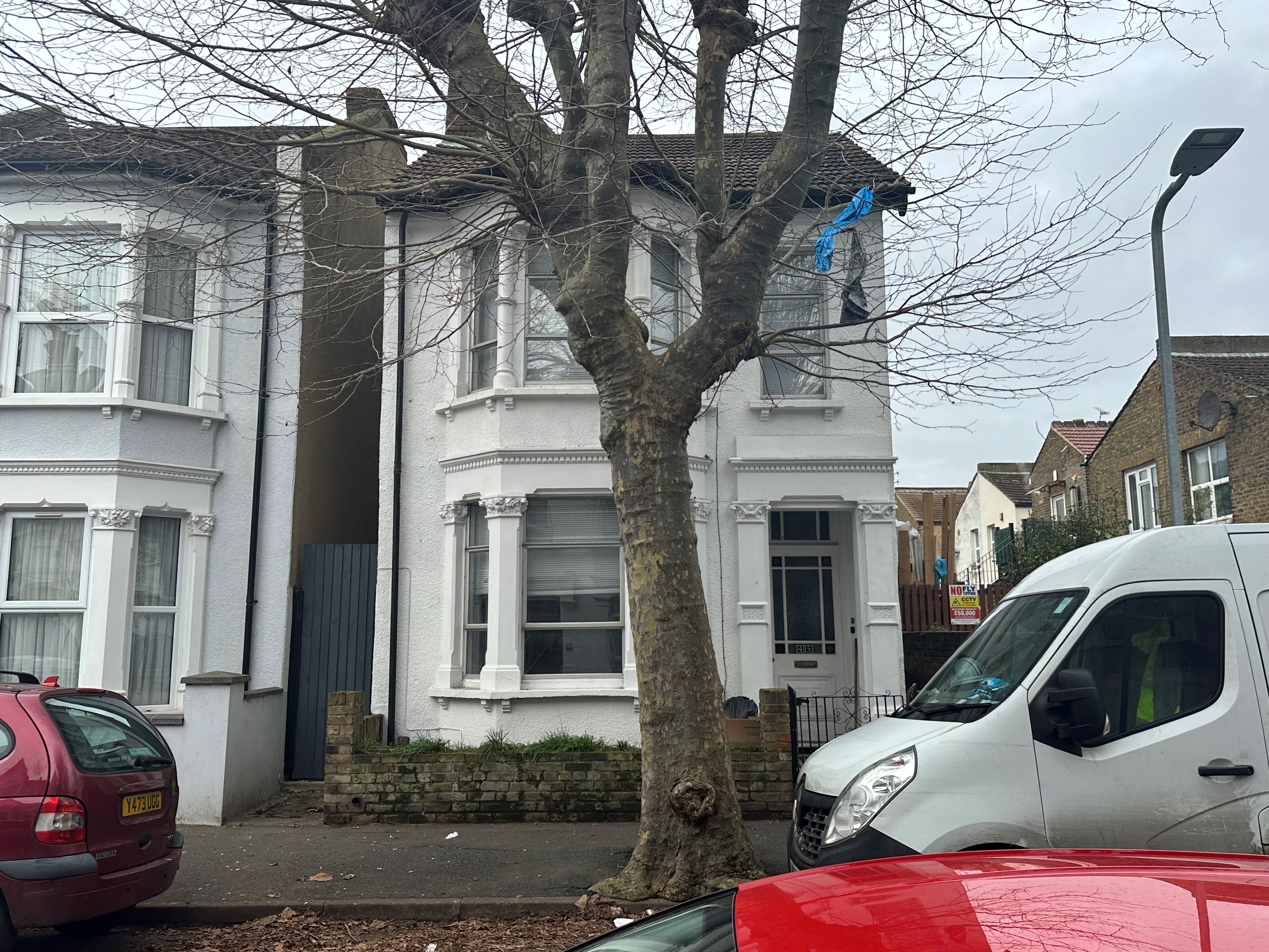 INVESTMENT - Freehold Detached Building