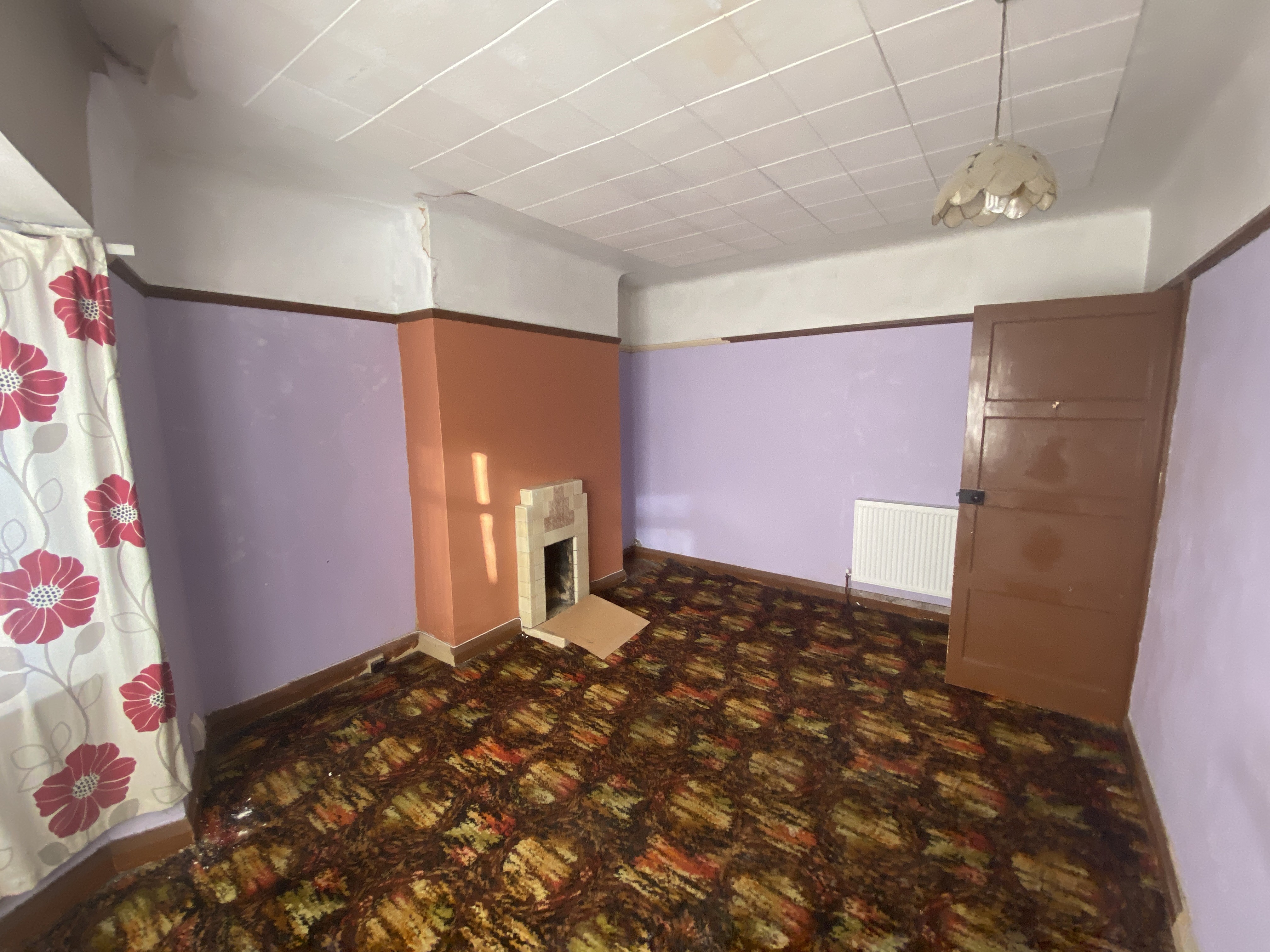 VACANT - Freehold Terrace House