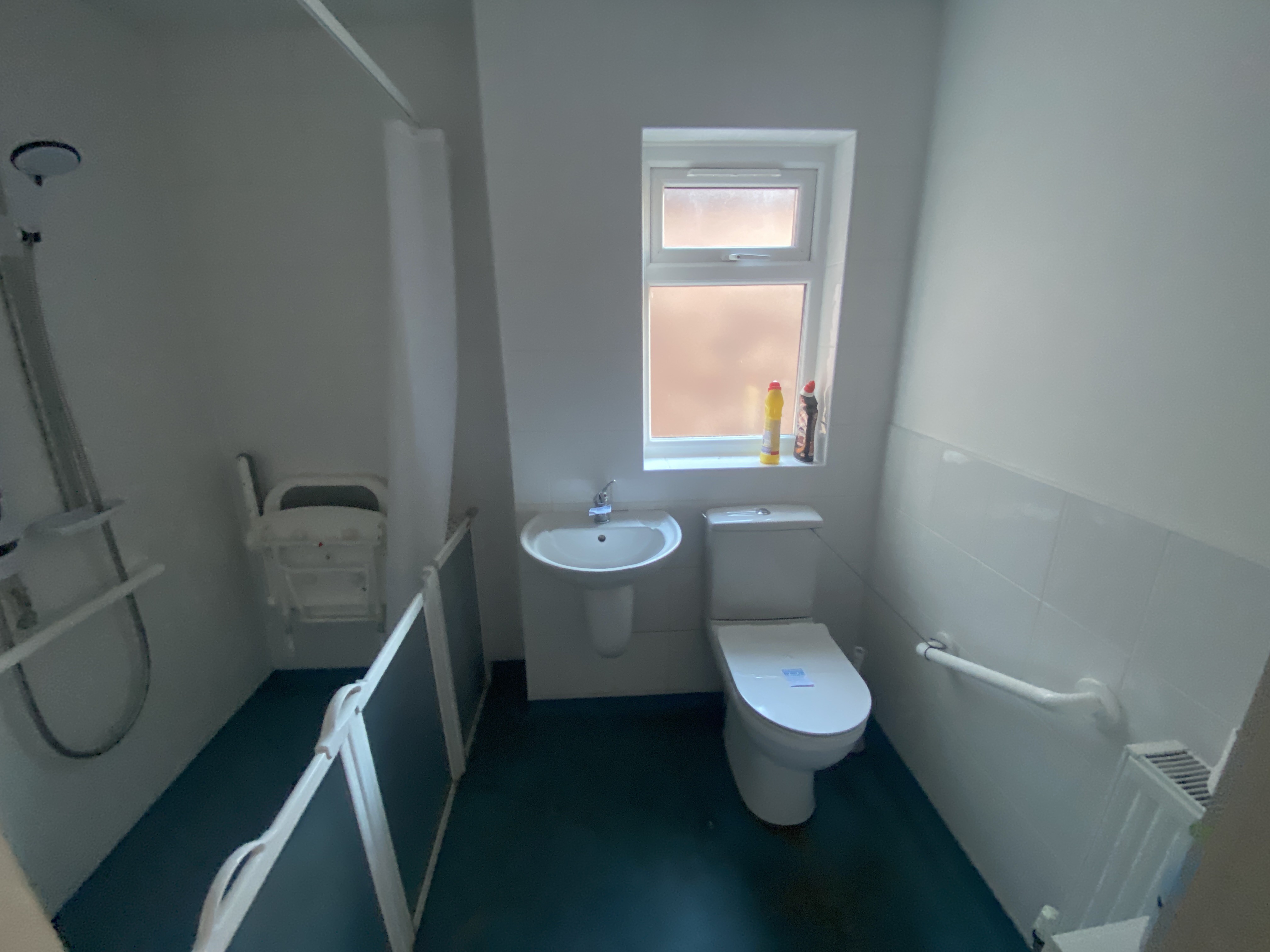 VACANT - Freehold Terrace House