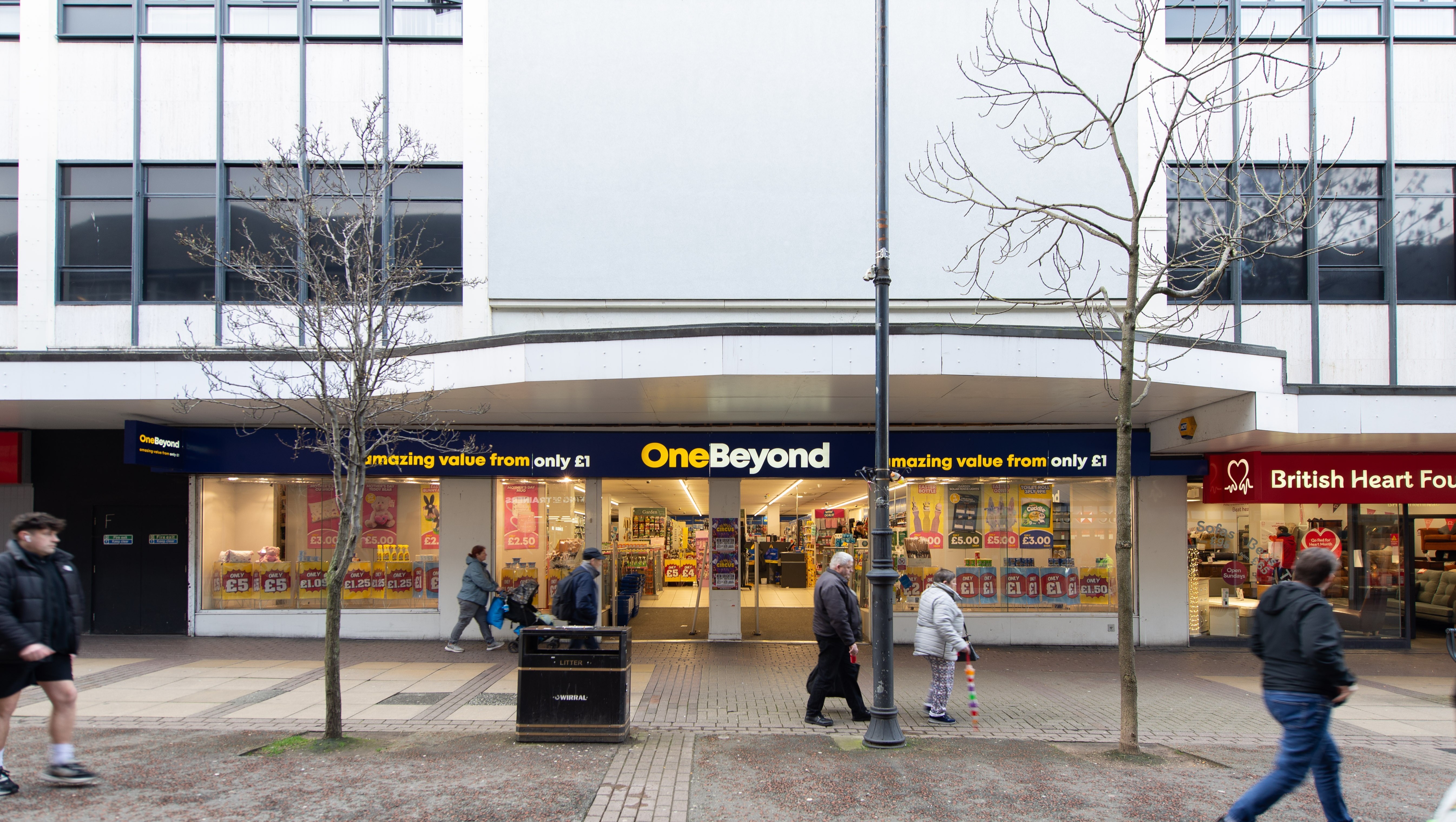 Freehold Retail & Leisure Parade and Residential Ground Rent Investment