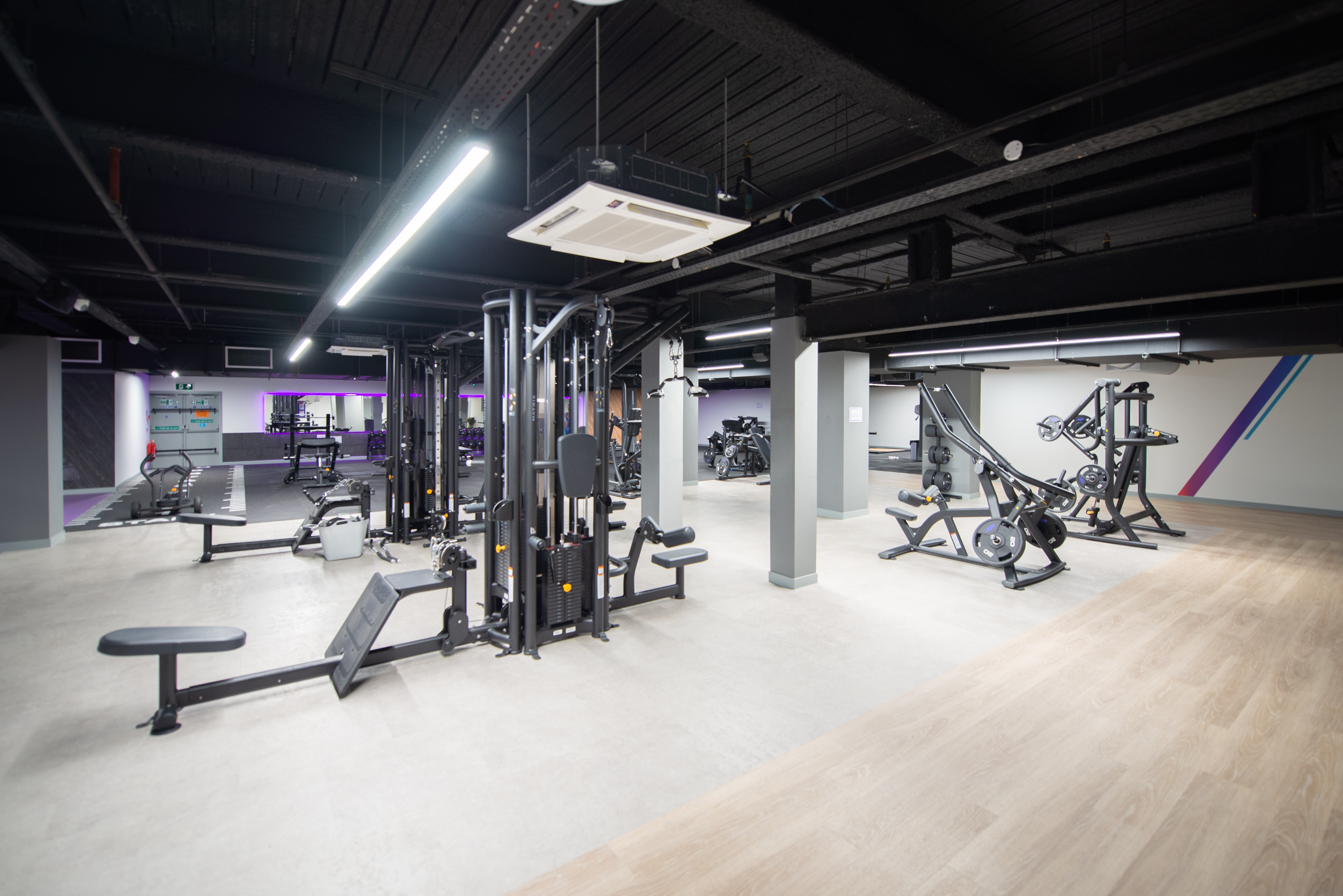 Freehold Retail & Leisure Parade and Residential Ground Rent Investment