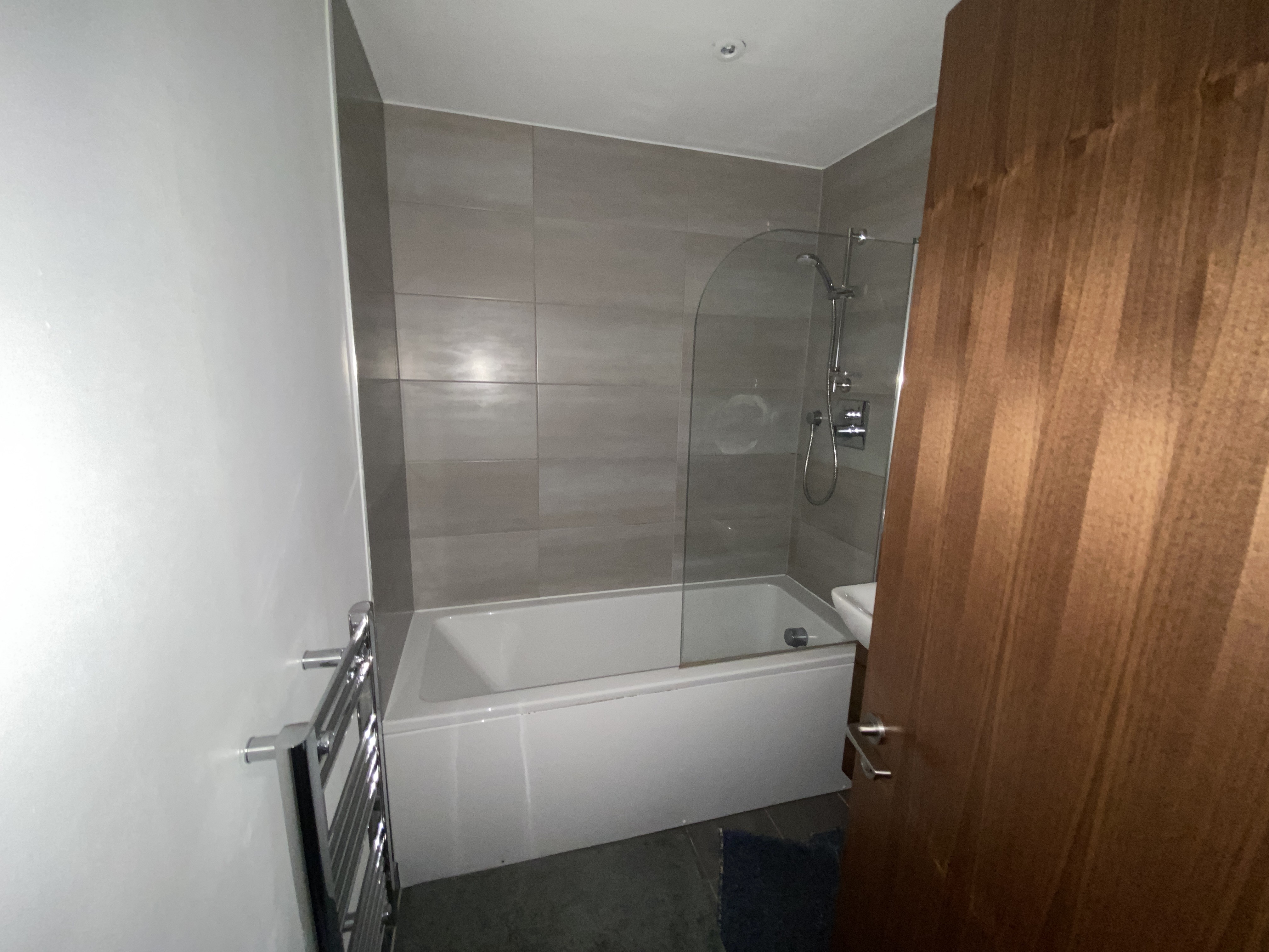 VACANT - Leasehold Self Contained Second Floor Flat