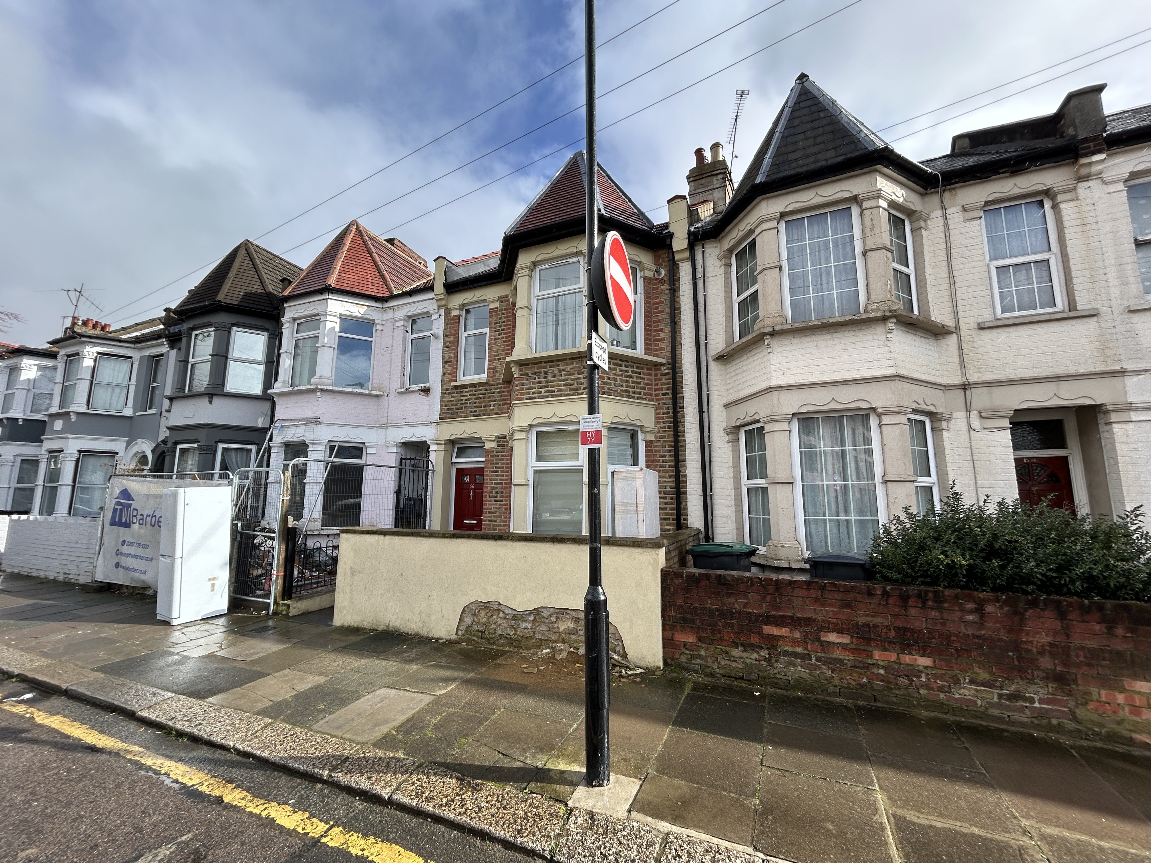 INVESTMENT - Freehold Mid Terrace Five Bedroom House