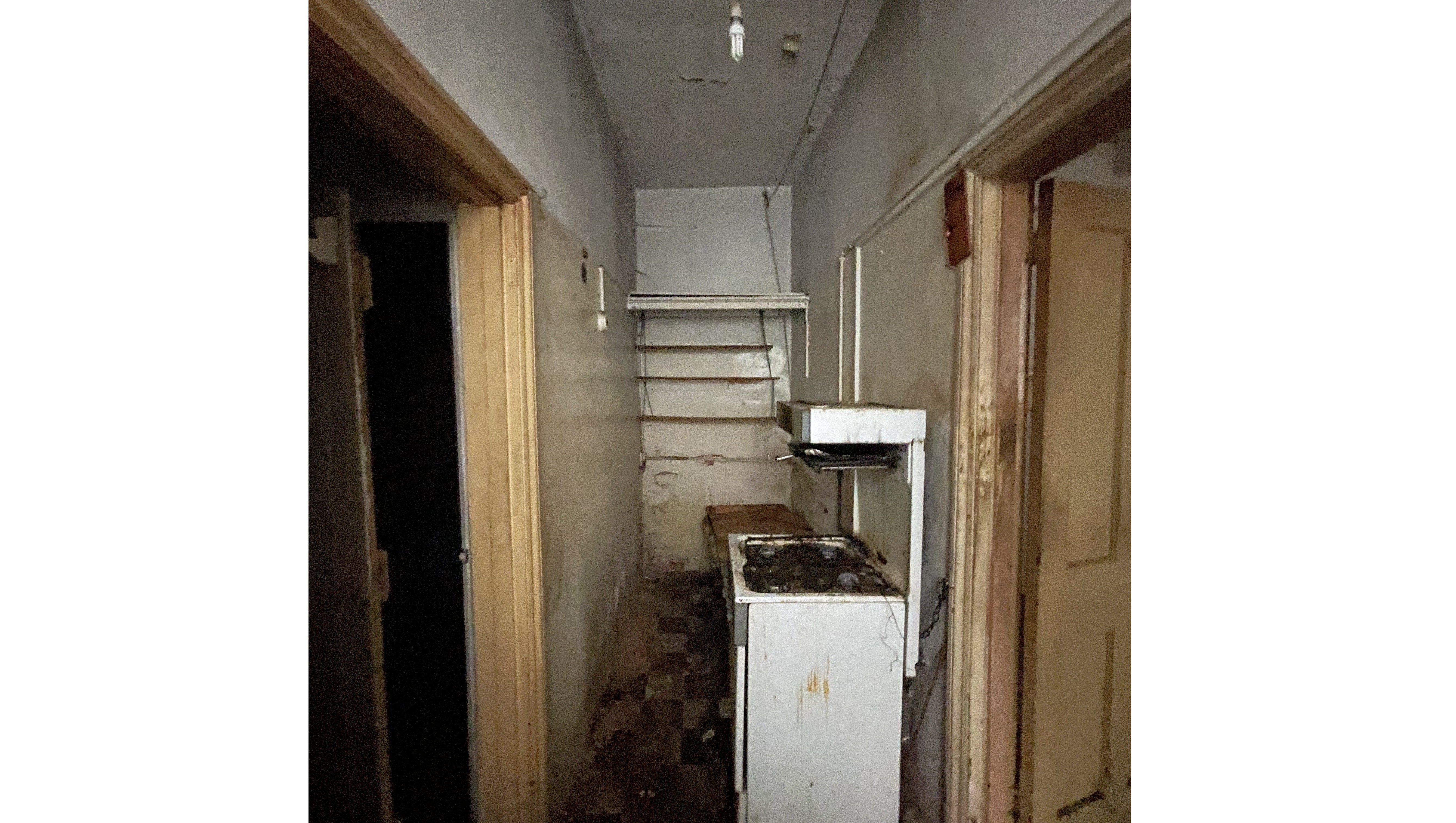 PART VACANT/INVESTMENT - Freehold Mid Terrace Building