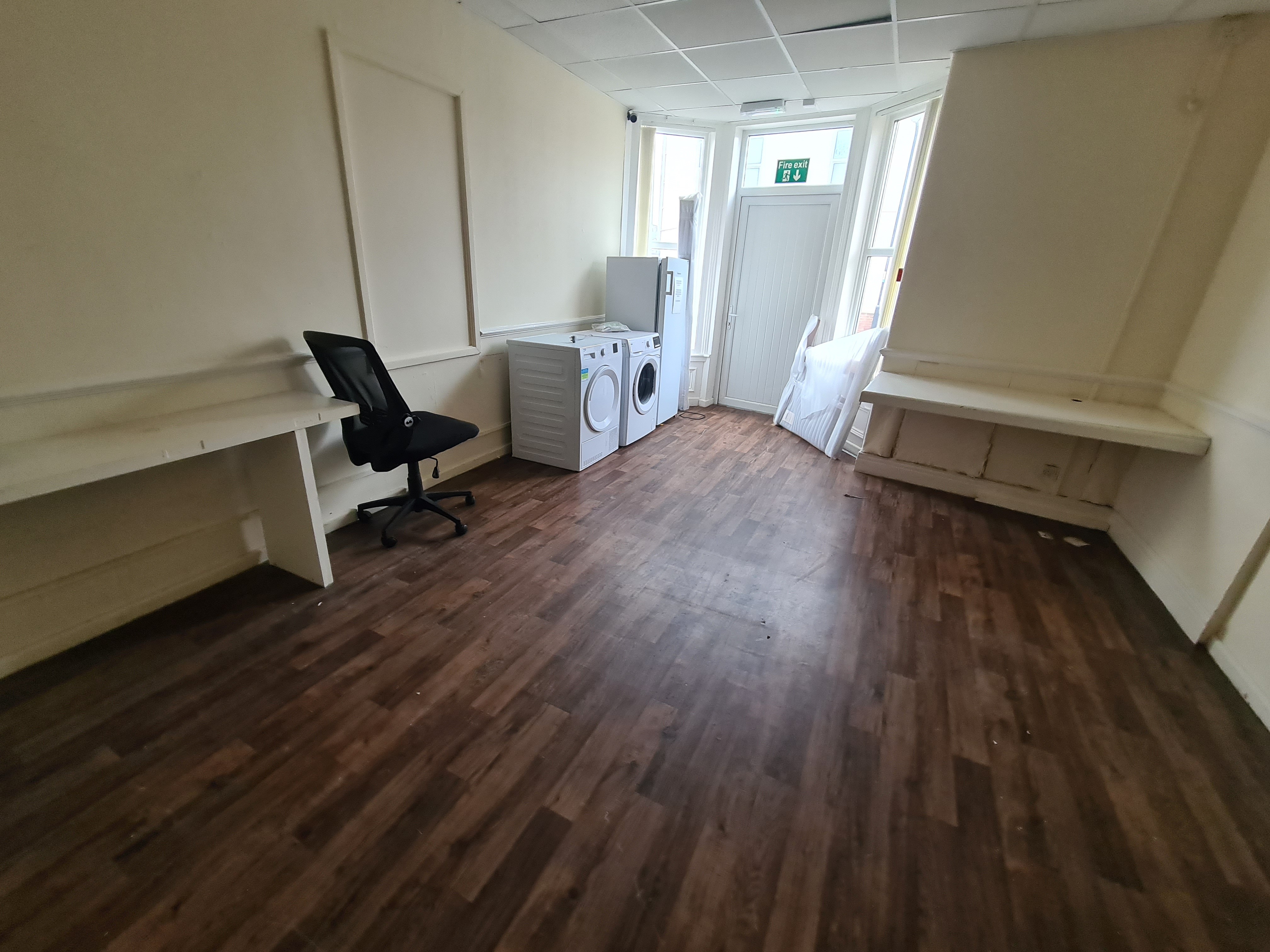 VACANT - Freehold End Of Terrace Four Storey Building