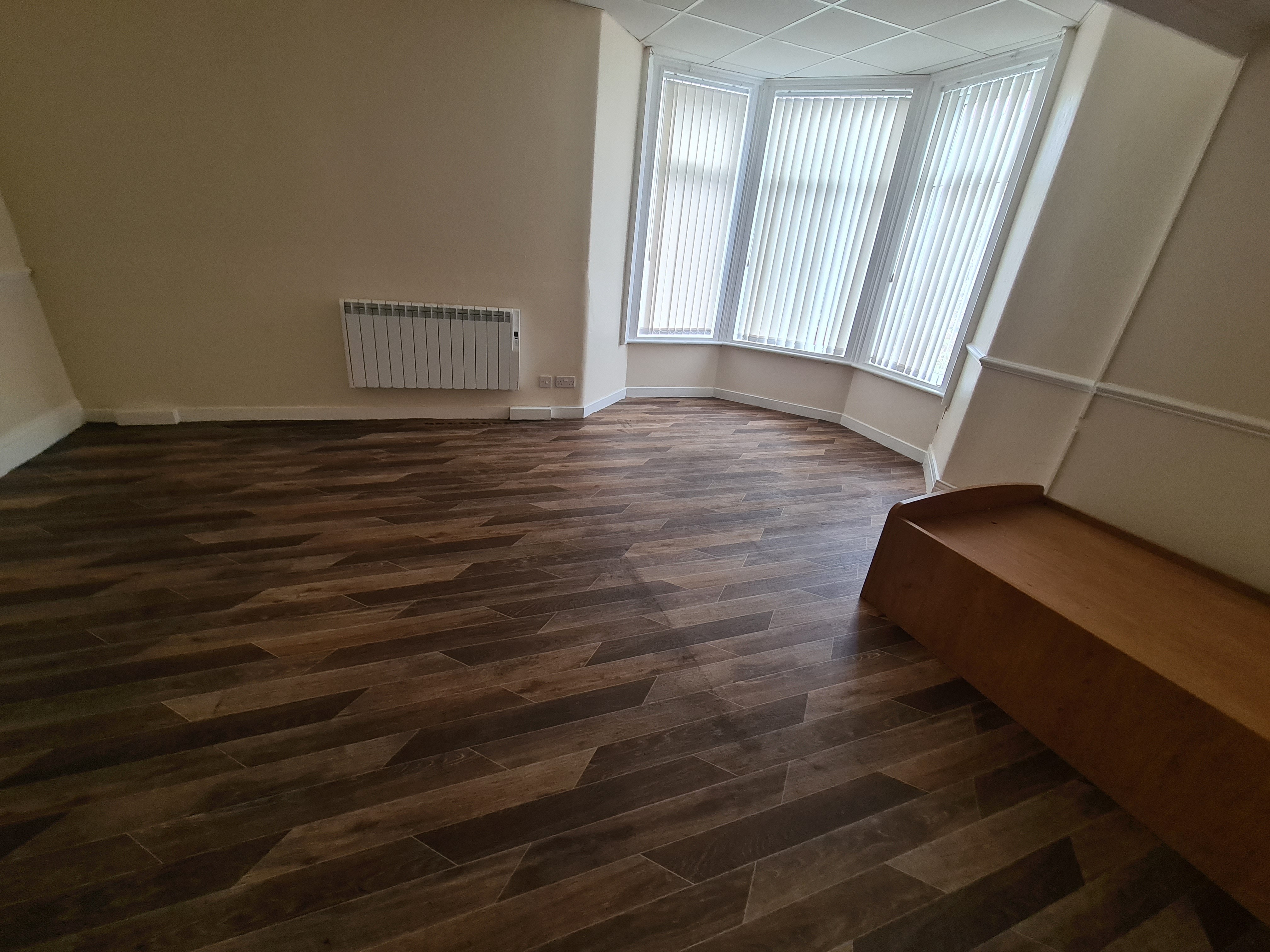 VACANT - Freehold End Of Terrace Four Storey Building