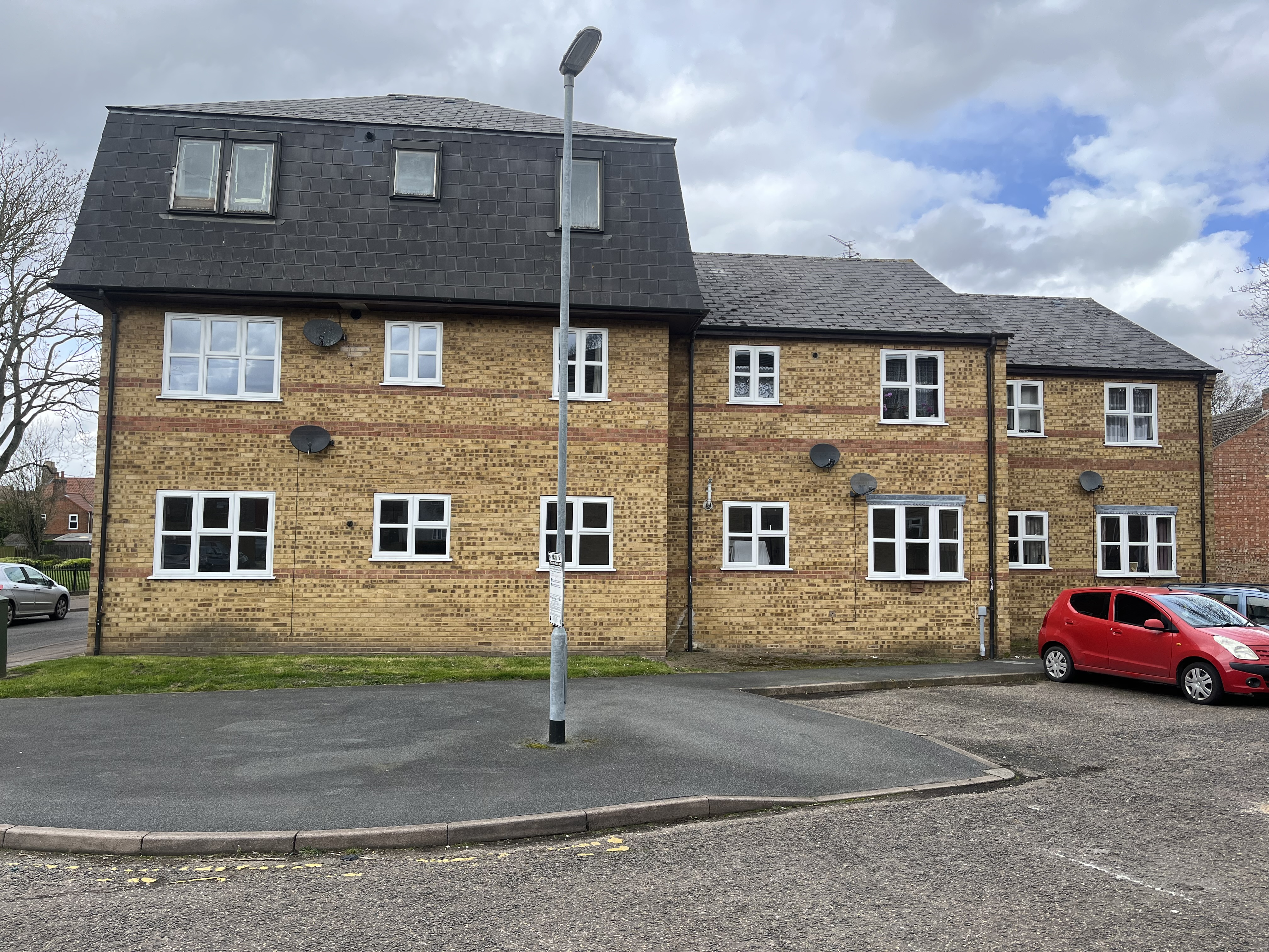 INVESTMENT - Freehold Block of Flats
