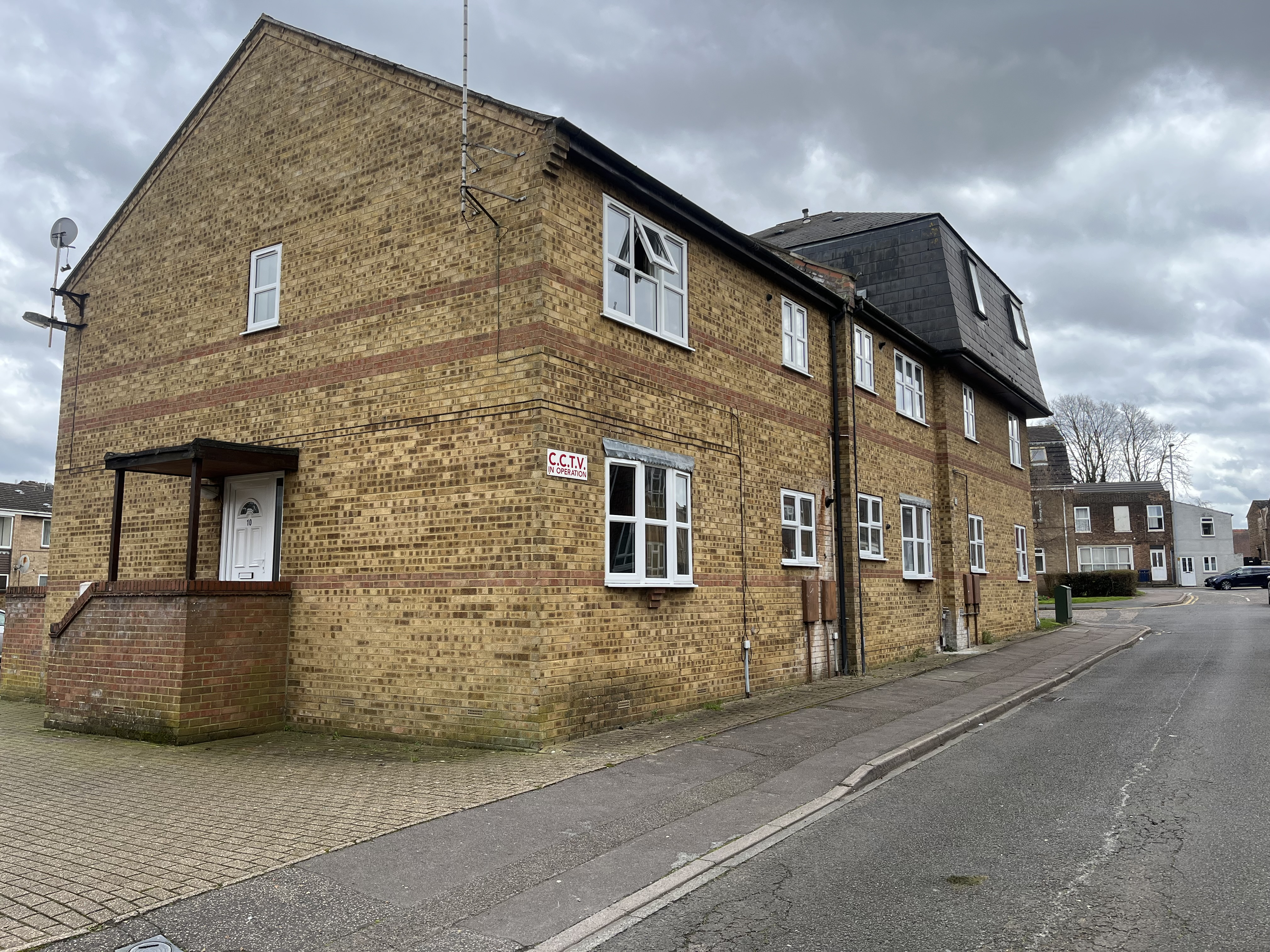 INVESTMENT - Freehold Block of Flats