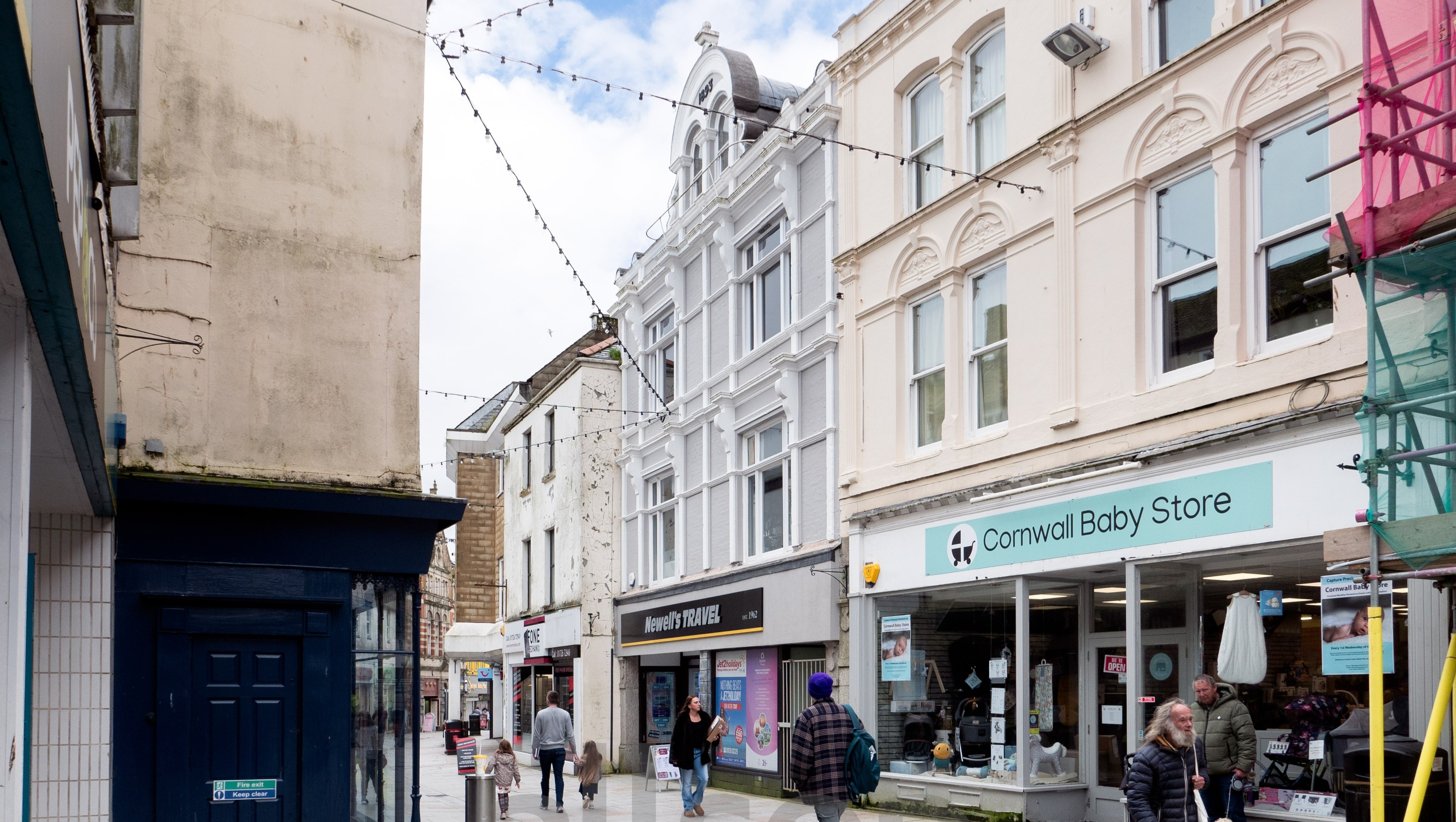 Well Located Freehold Mixed Use Investment