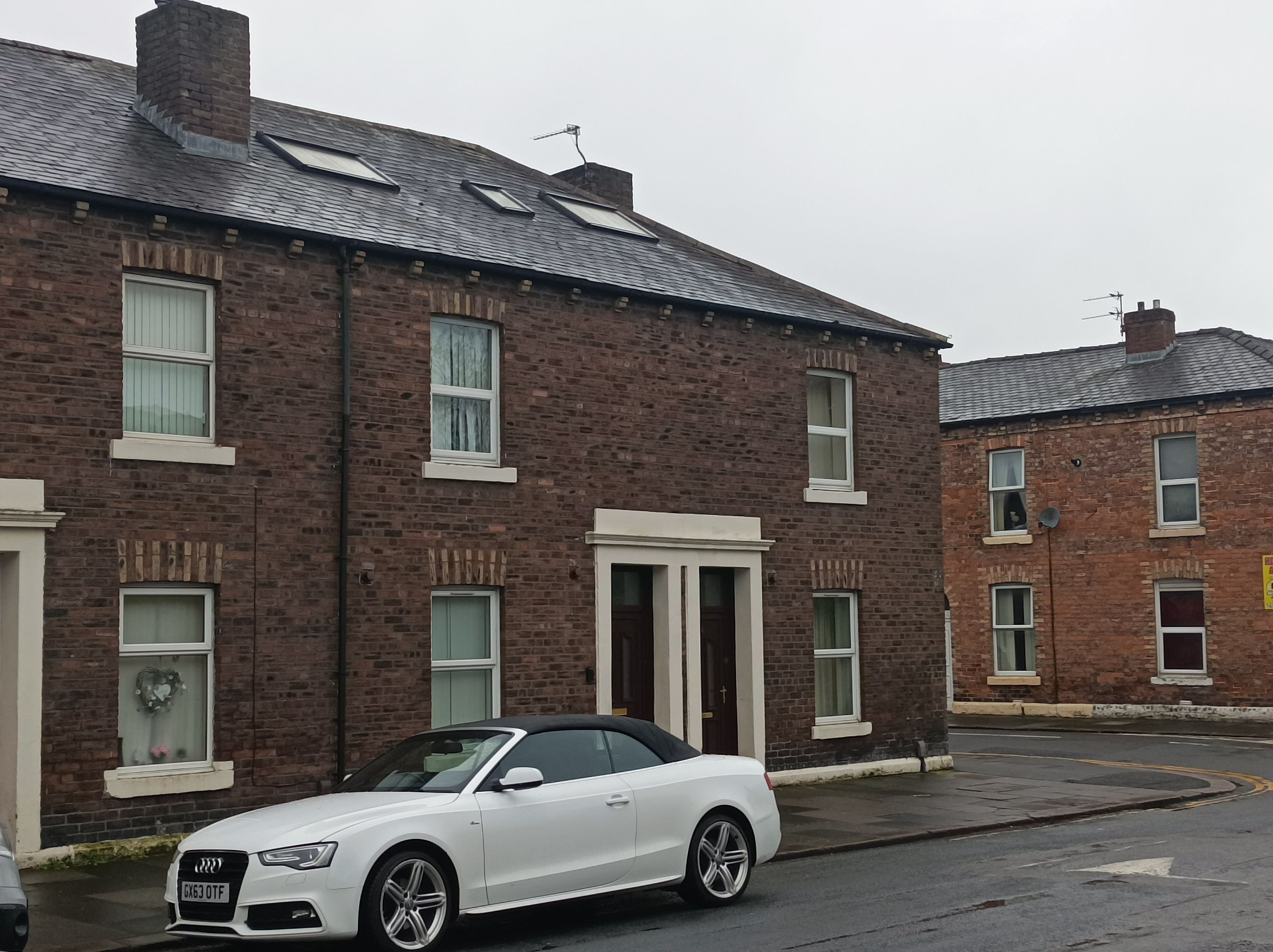 INVESTMENT - Two Adjoining Freehold Buildings