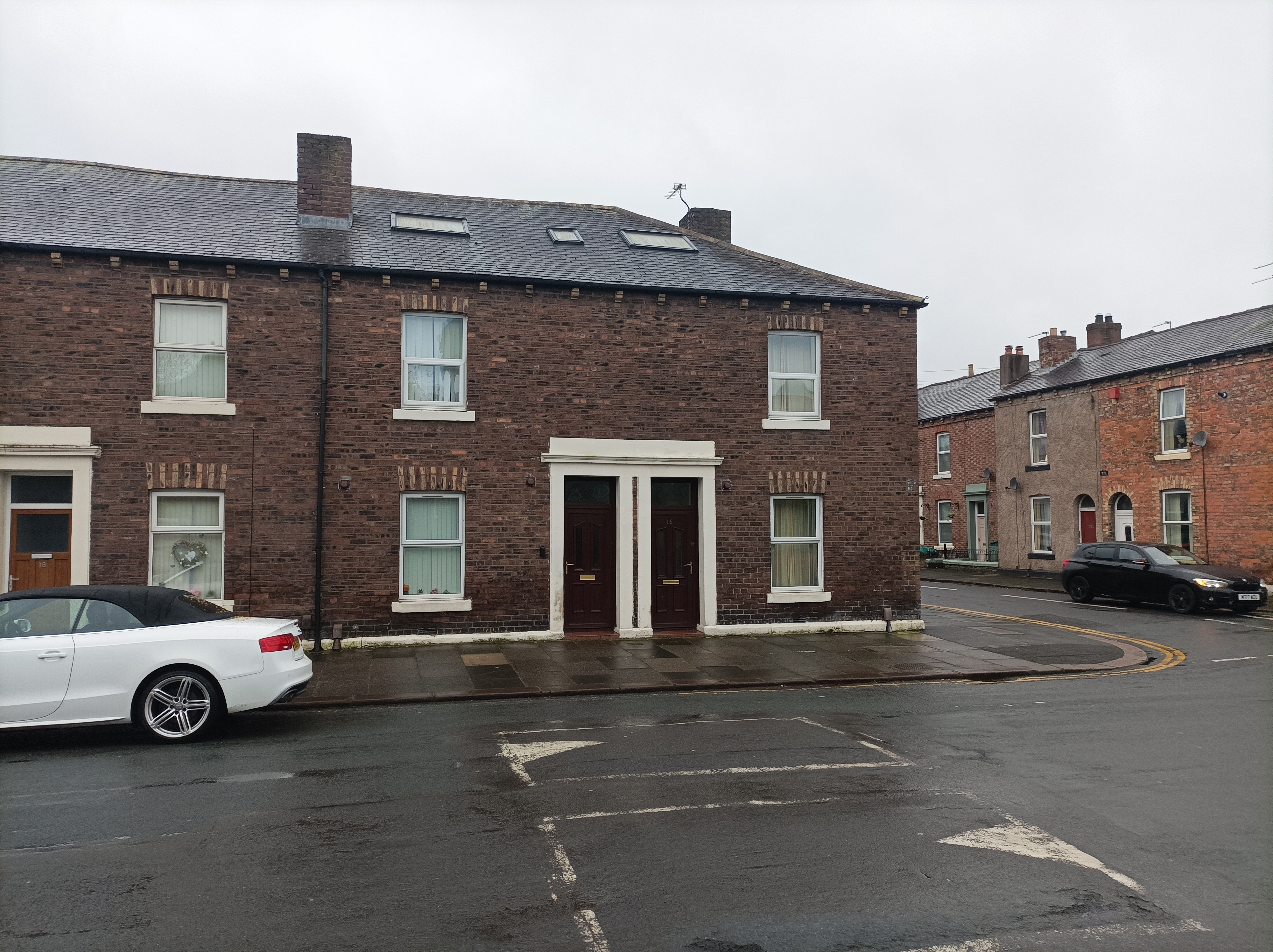 INVESTMENT - Two Adjoining Freehold Buildings