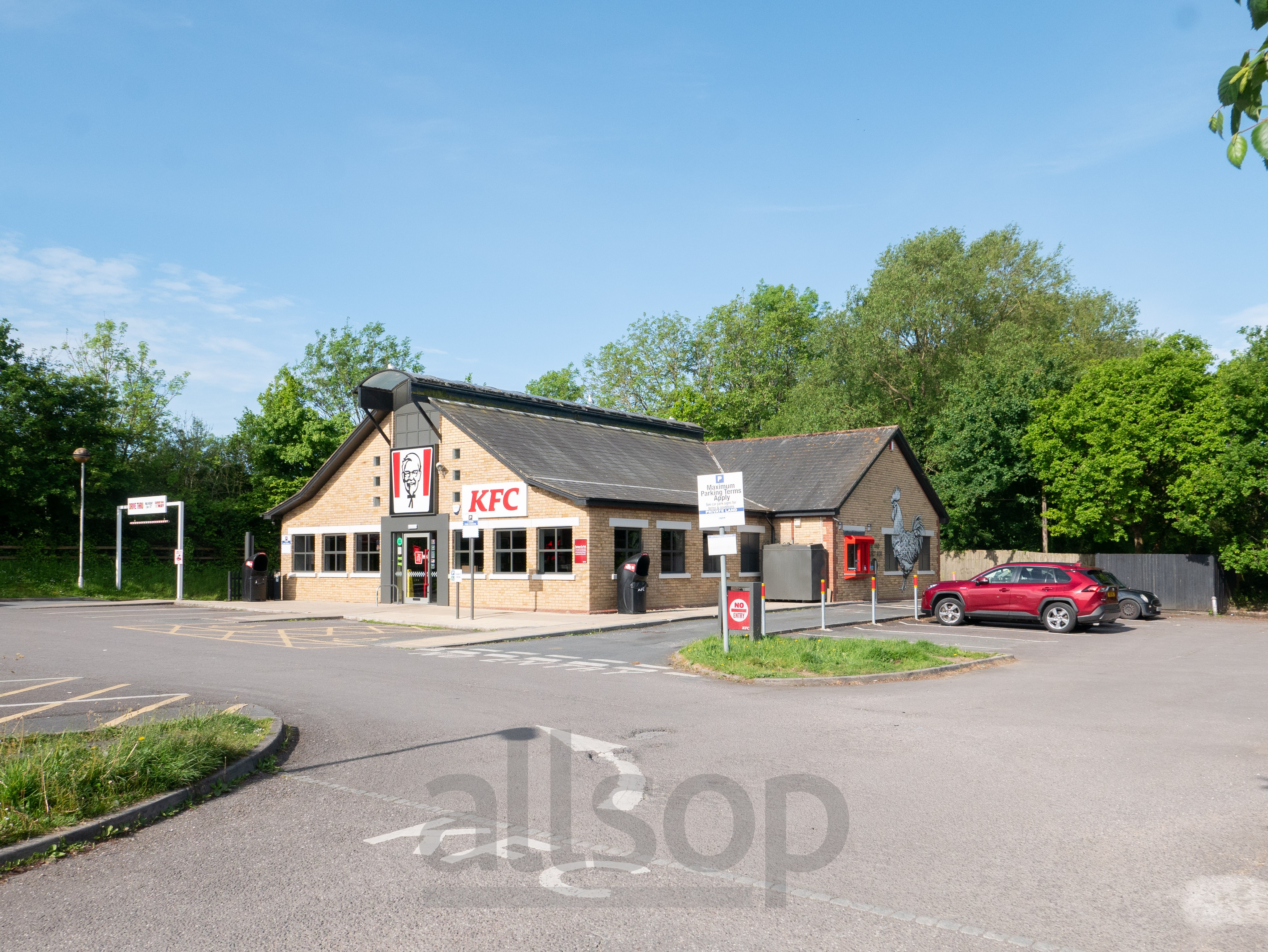 Well Located Freehold Restaurant & Takeaway Investment