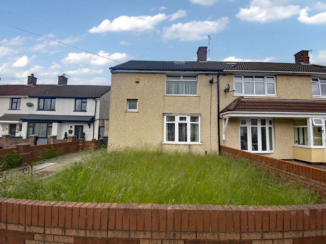 VACANT - Freehold Semi-Detached House