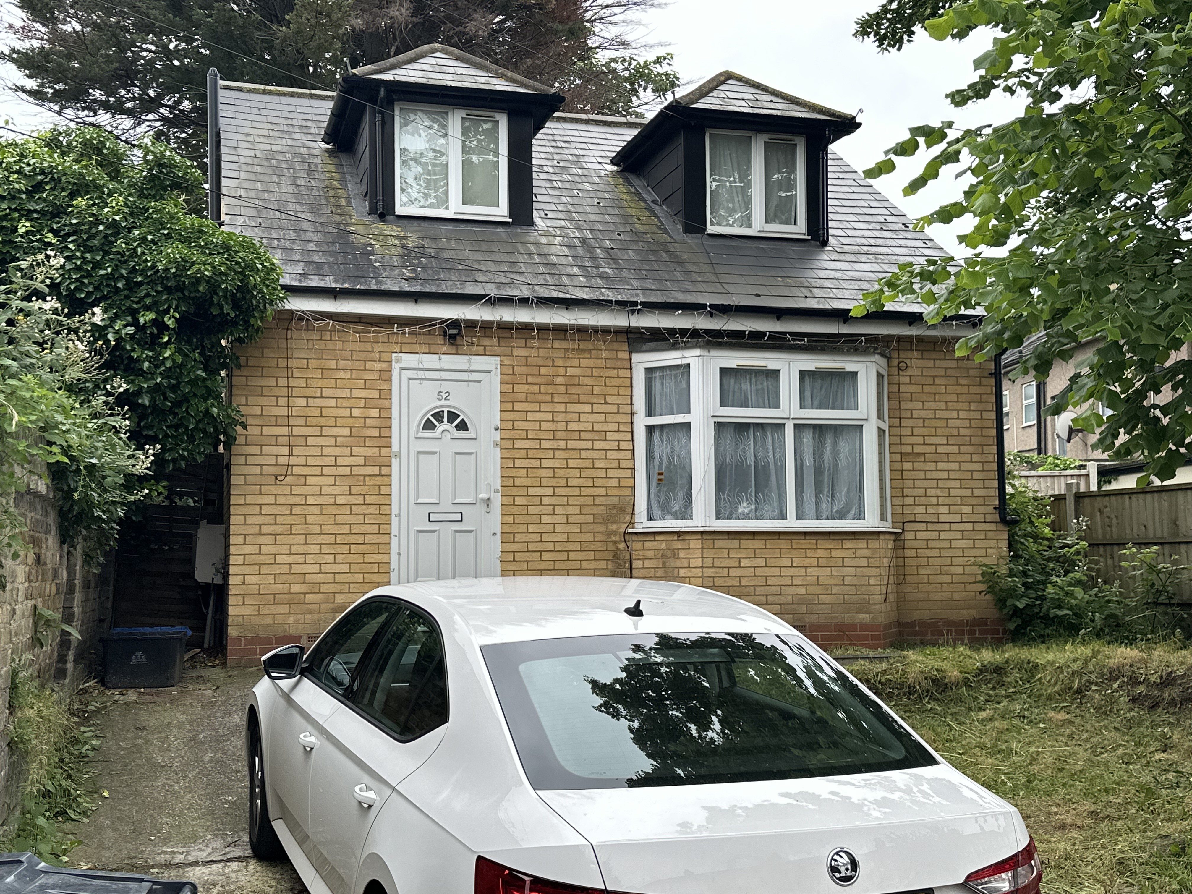 INVESTMENT - Freehold Detached House 