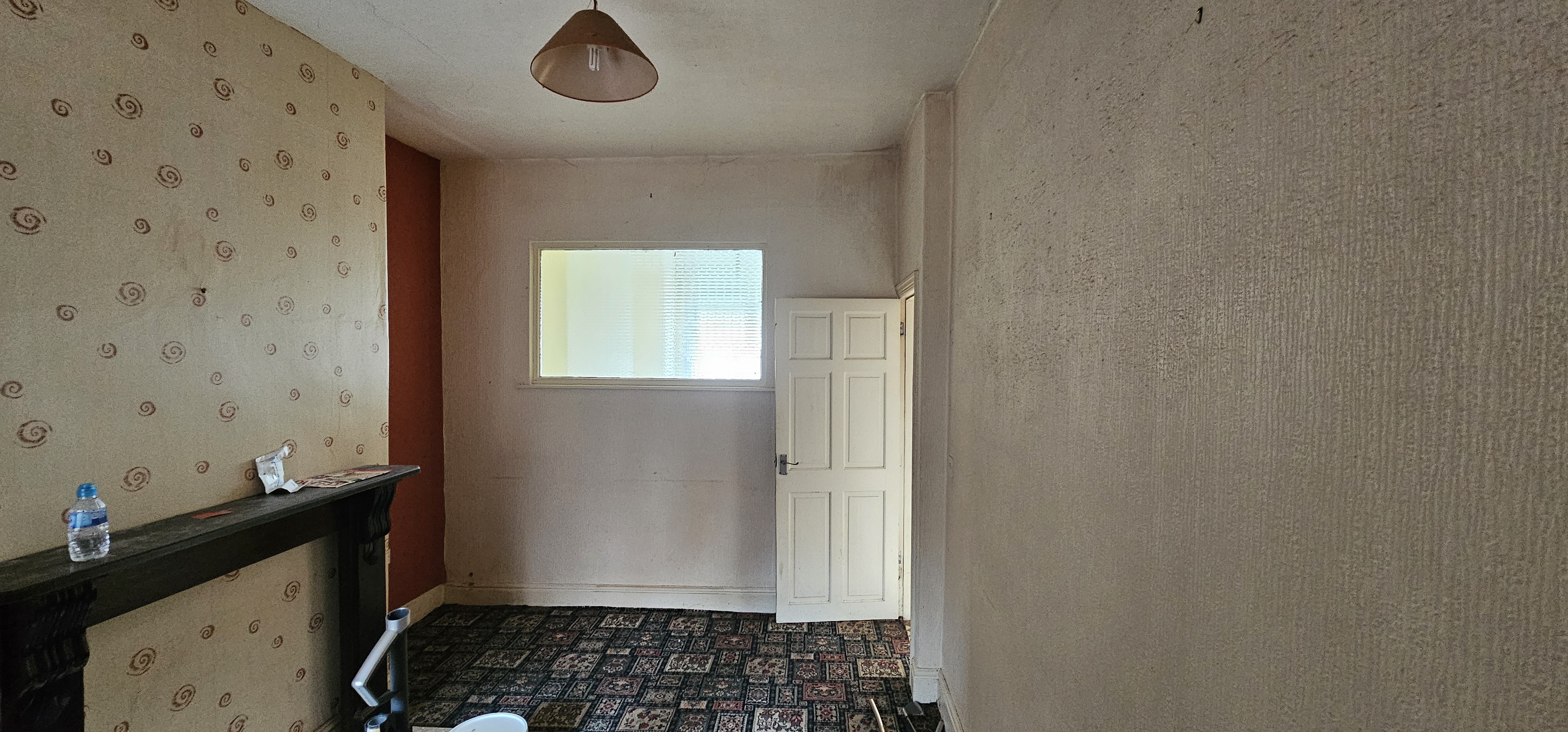 VACANT - Freehold Mid Terraced House 