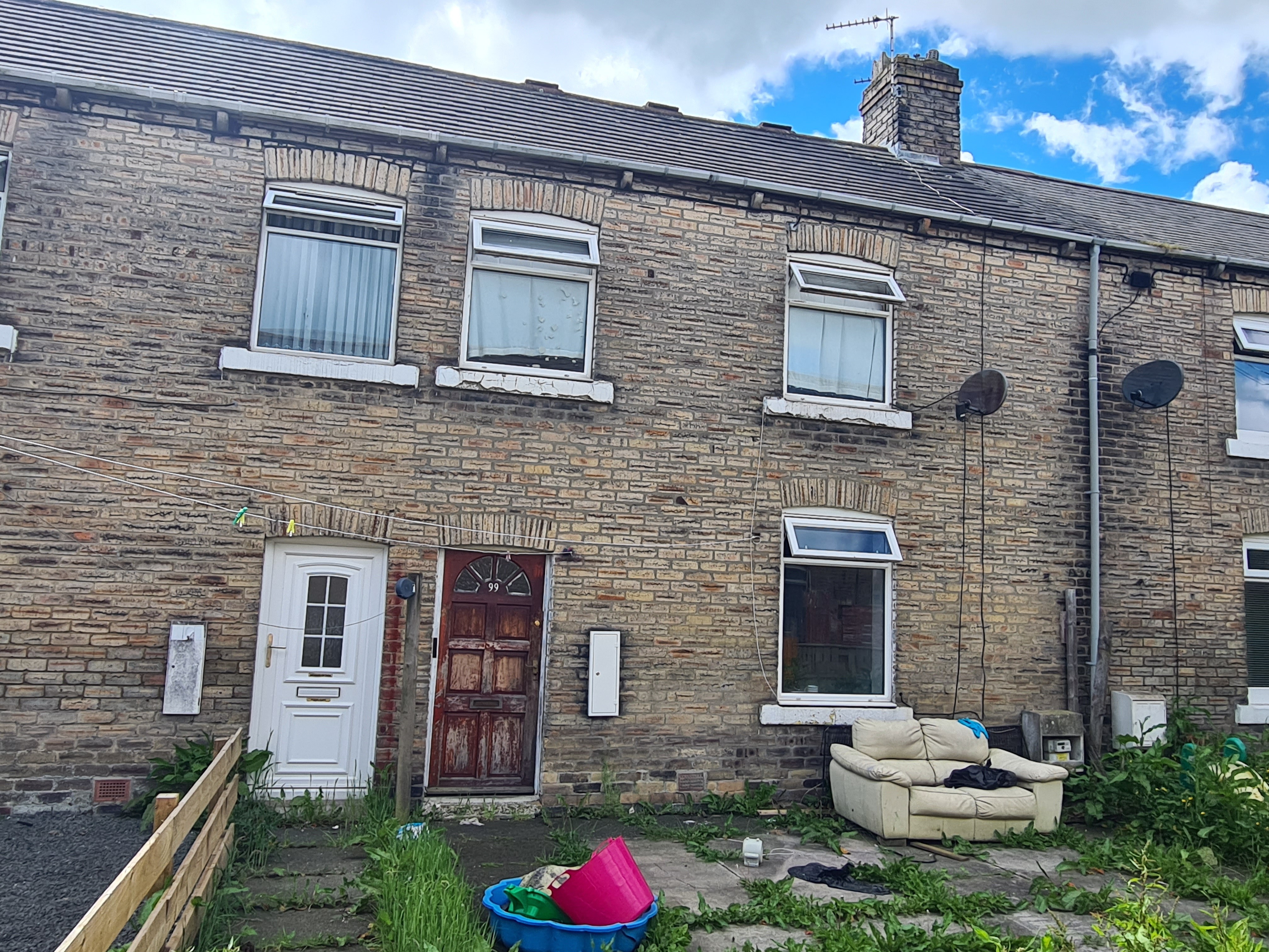 INVESTMENT - Freehold Terrace House