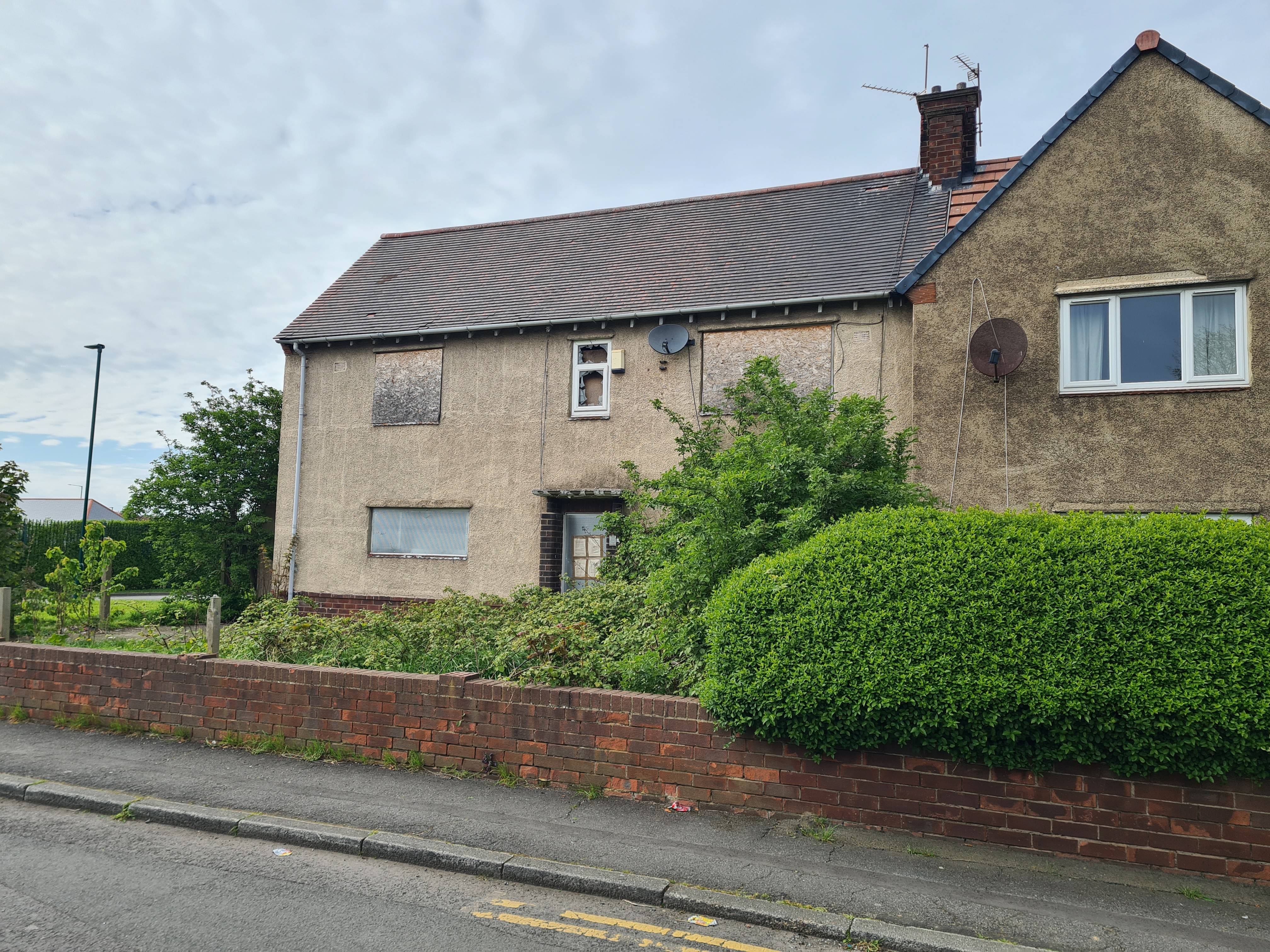 VACANT - Freehold Semi-Detached House