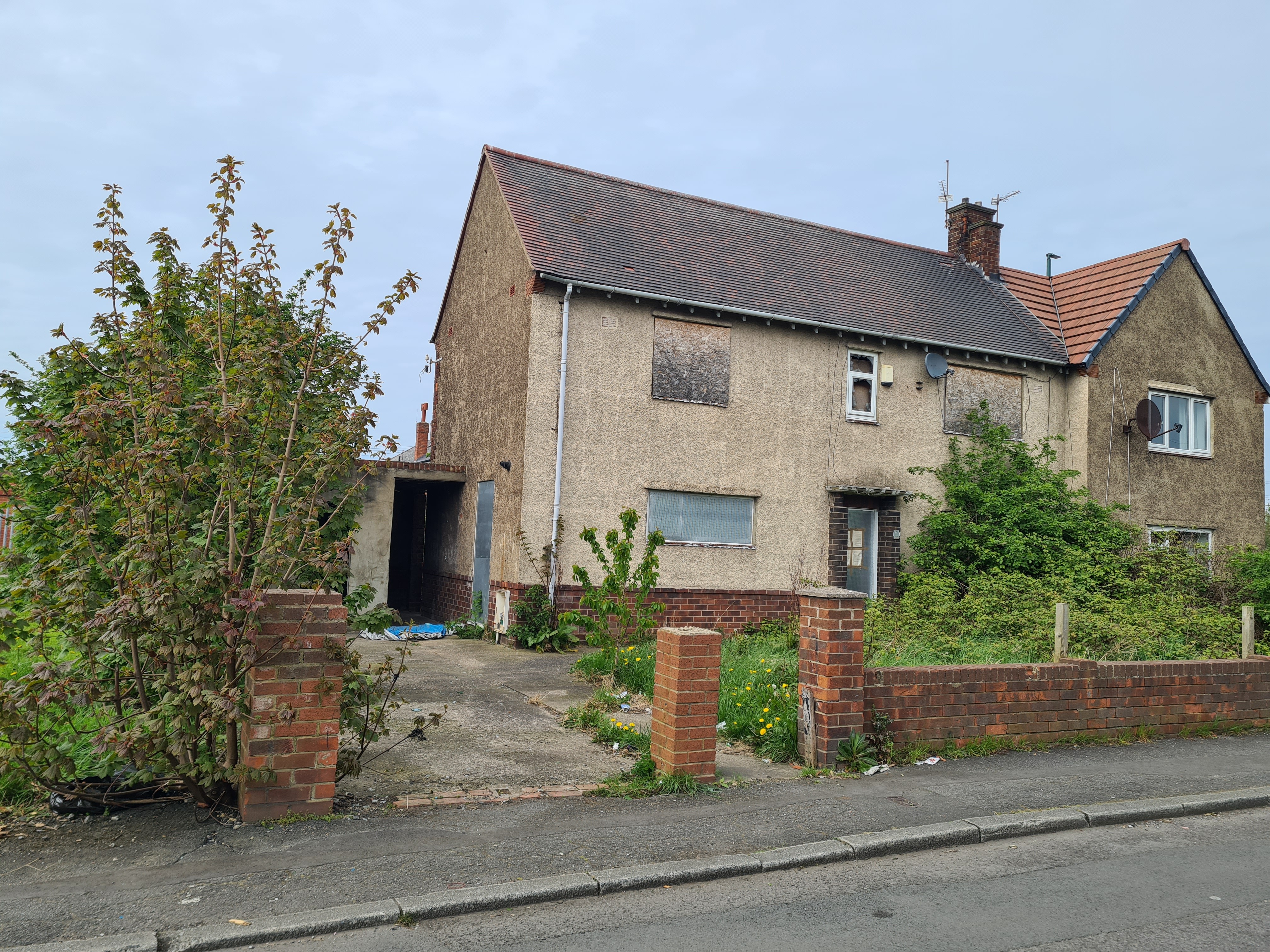 VACANT - Freehold Semi-Detached House
