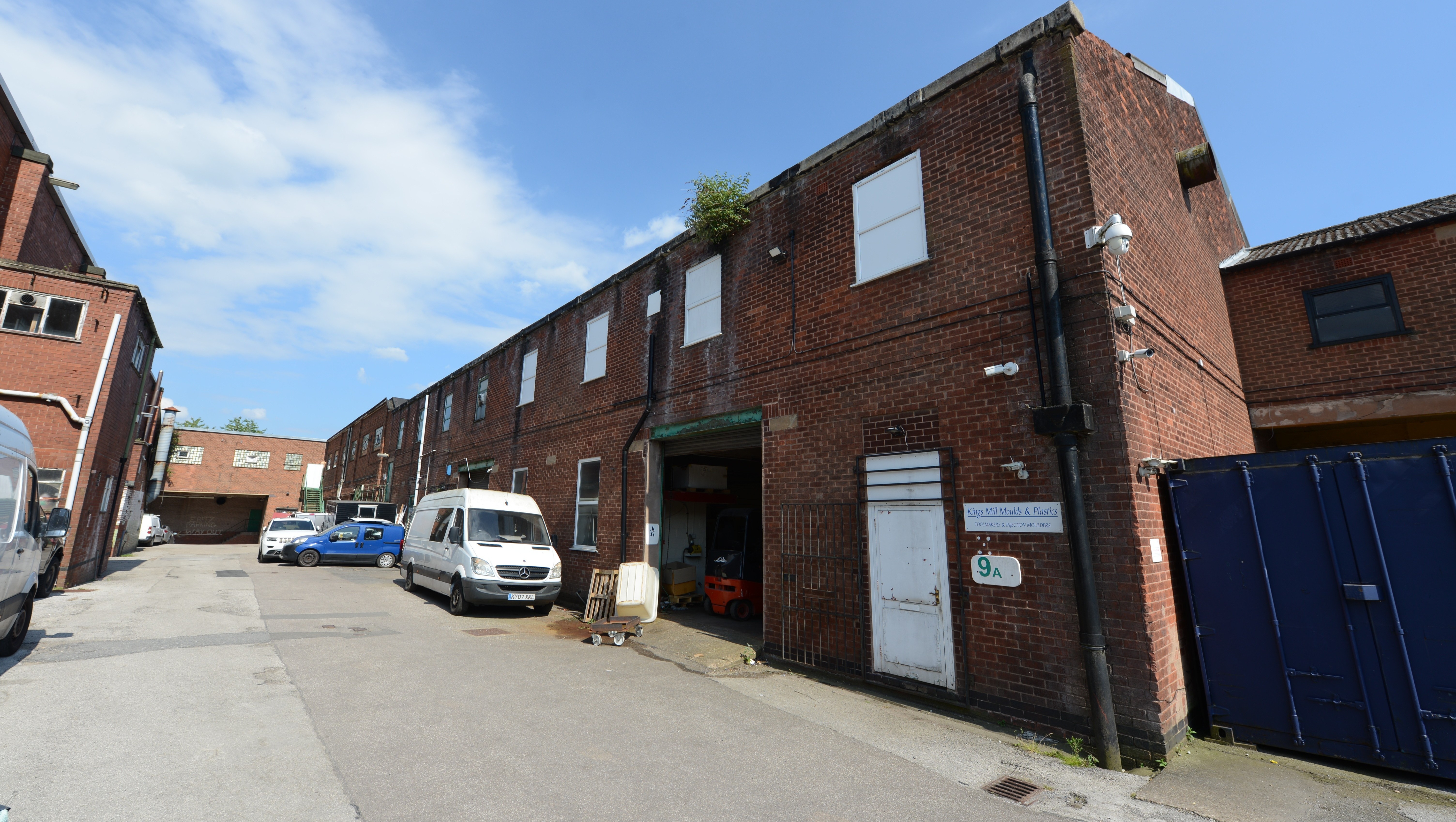 Mixed-use Freehold Warehouse Investment and Development Opportunity (STP)