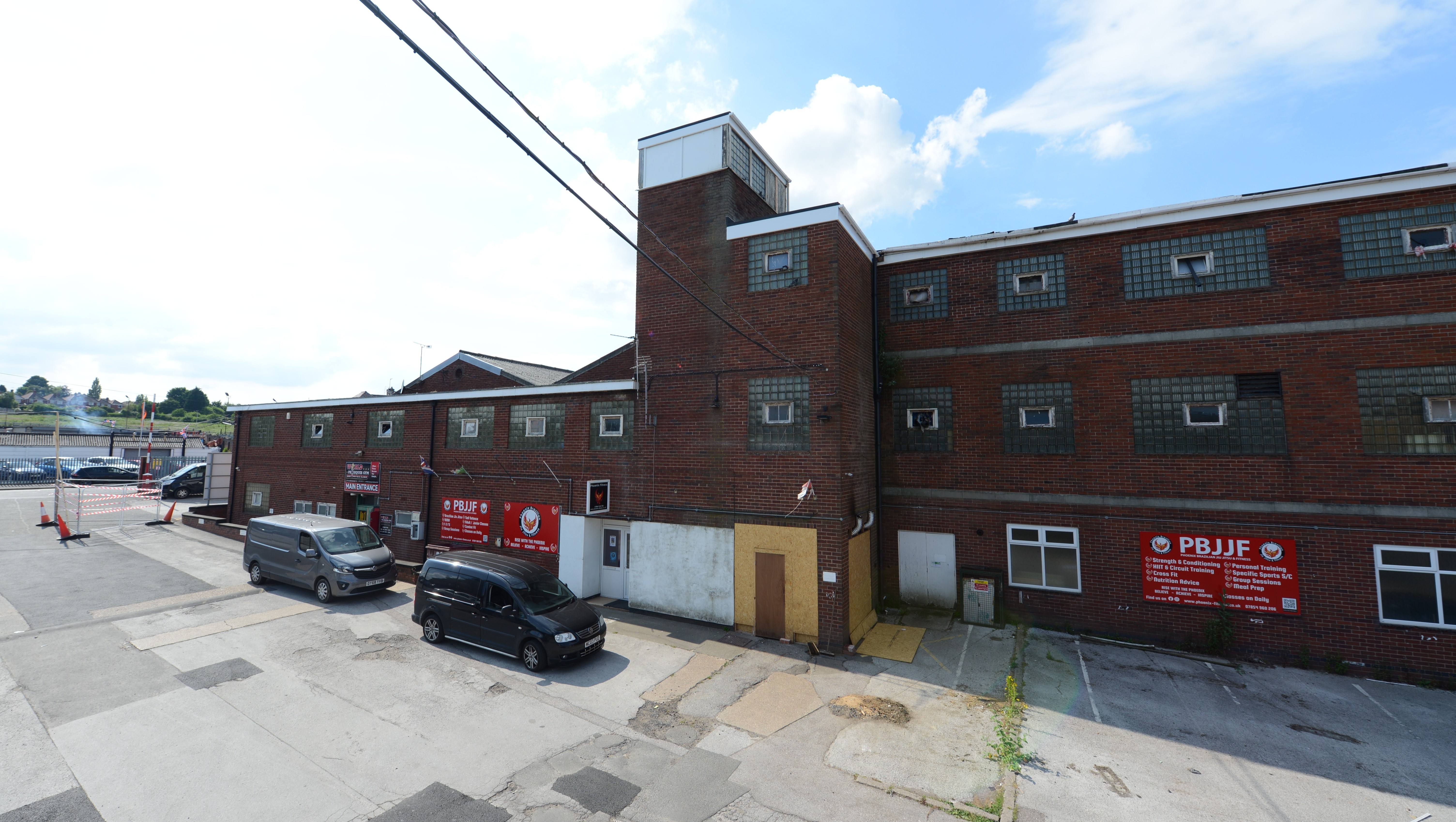 Mixed-use Freehold Warehouse Investment and Development Opportunity (STP)