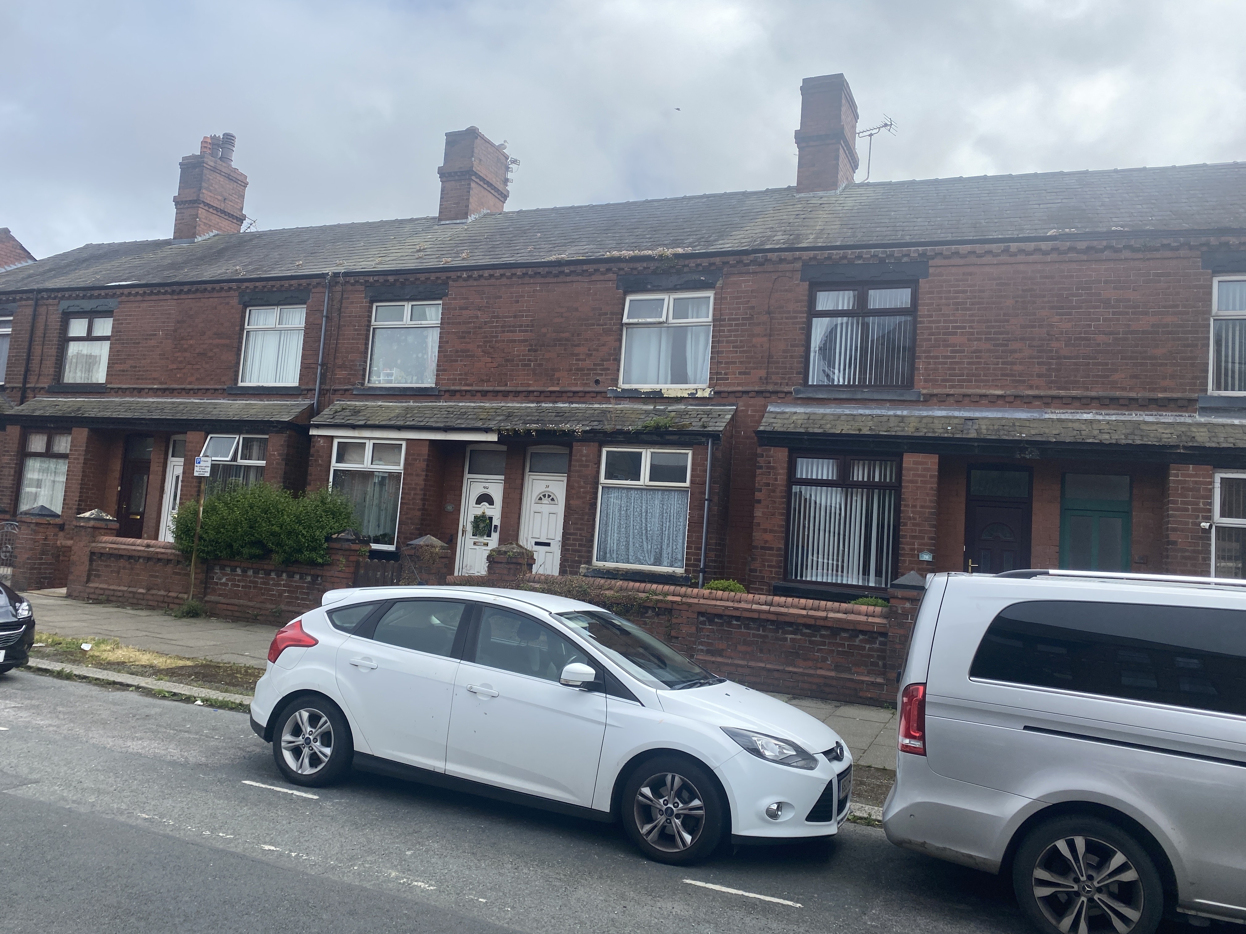 VACANT - Freehold Mid Terraced House 