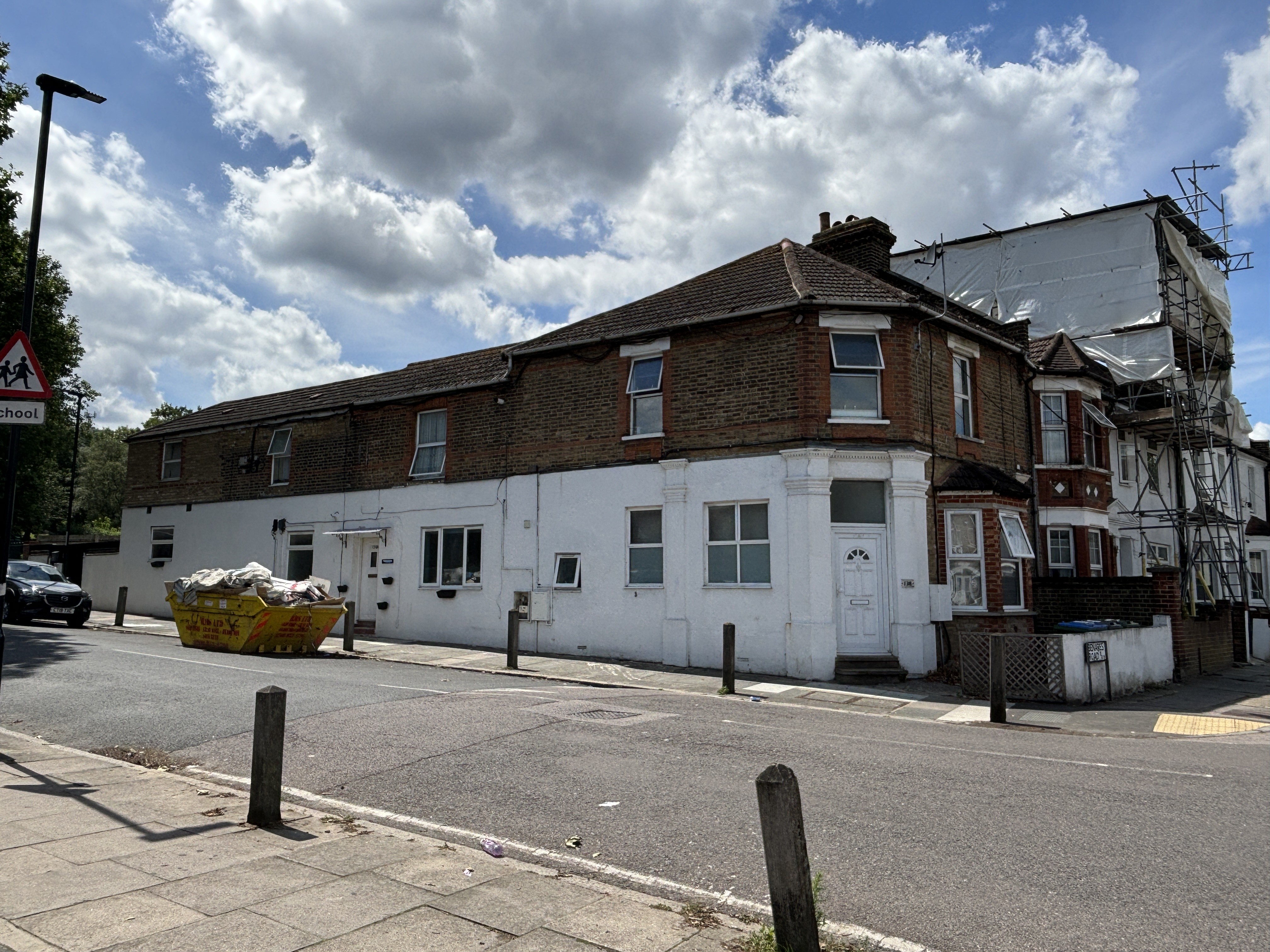 INVESTMENT -  Leasehold Self Contained Ground Floor Flat