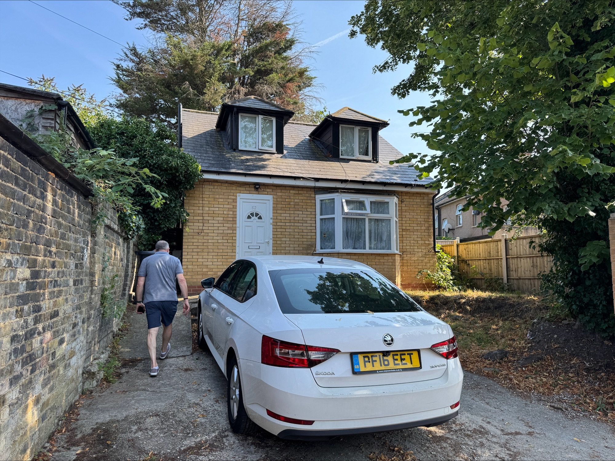 INVESTMENT - Freehold Detached House 