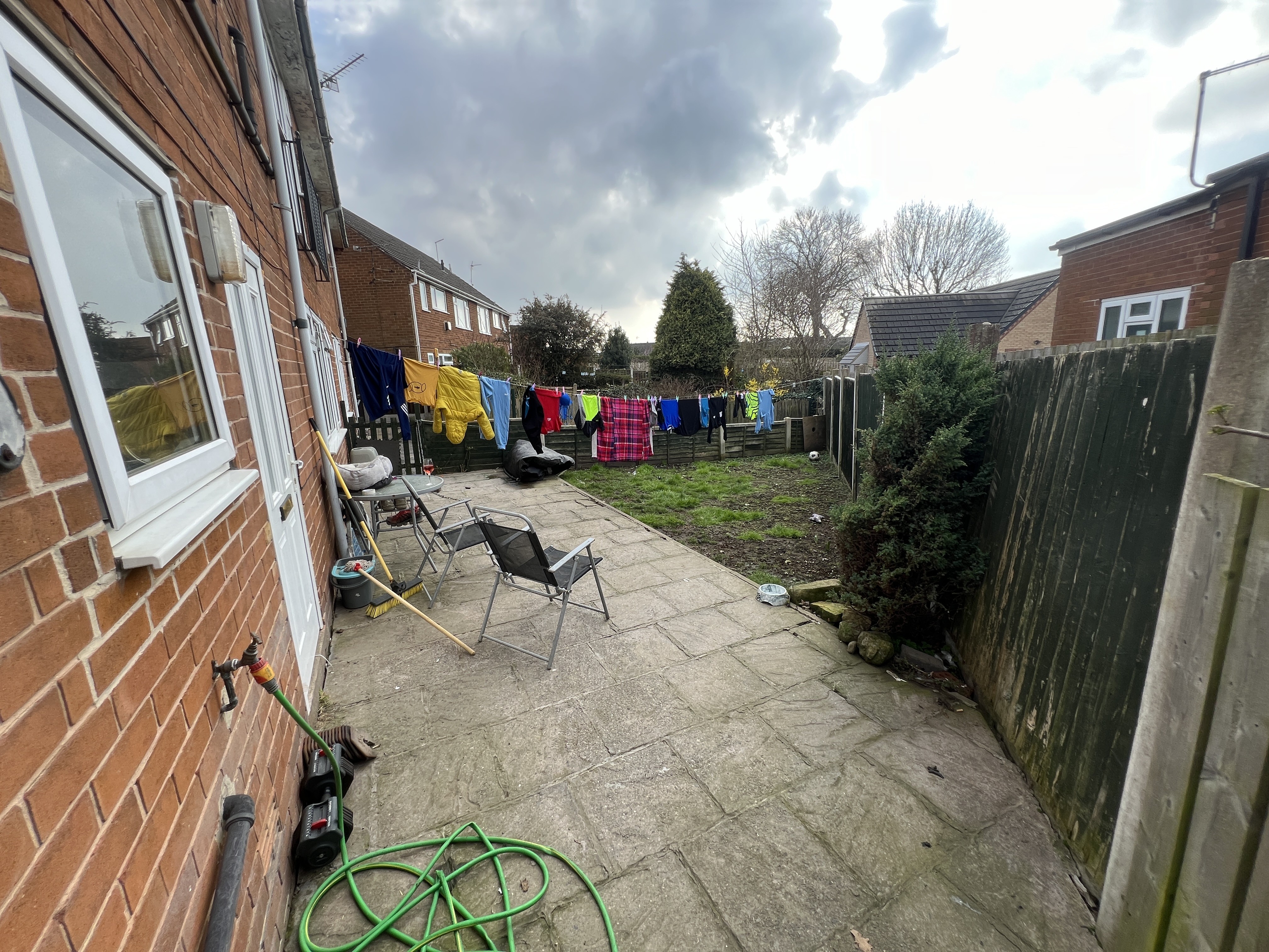 VACANT - Leasehold Self Contained First Floor Flat