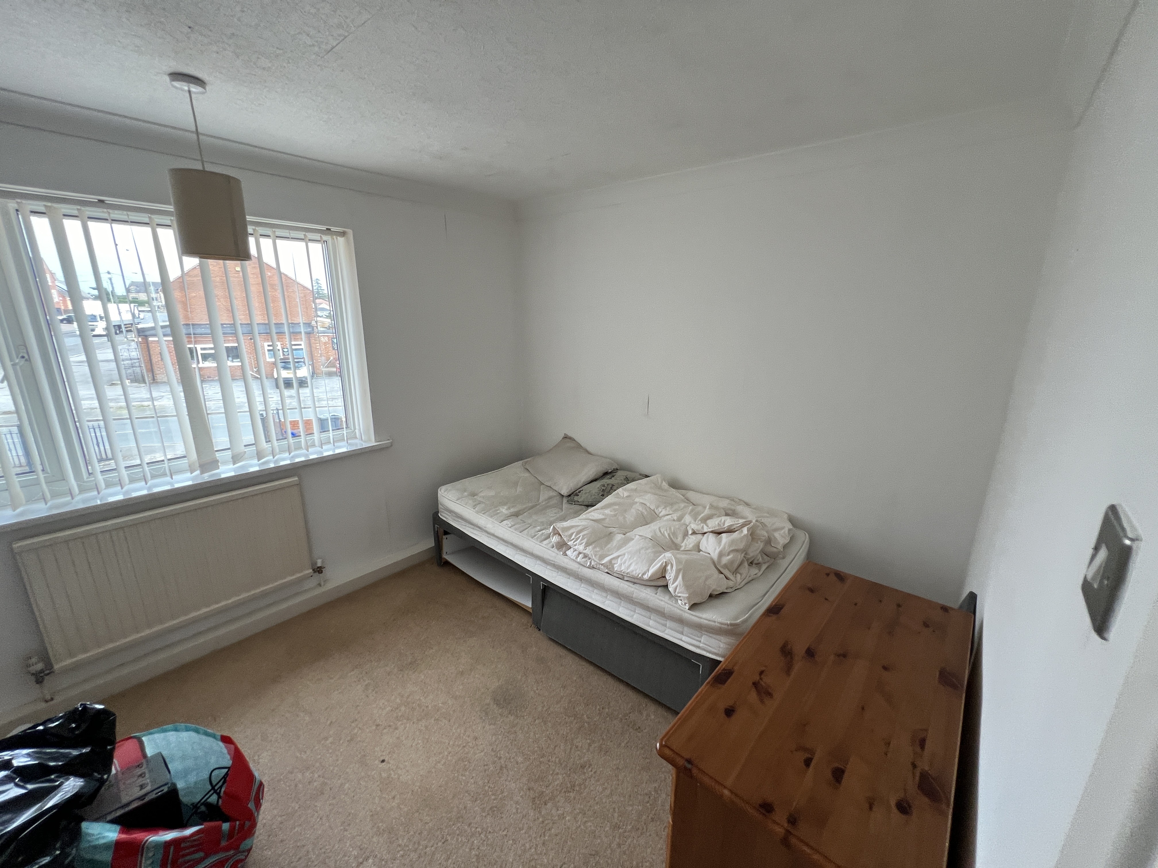 VACANT - Leasehold Self Contained First Floor Flat