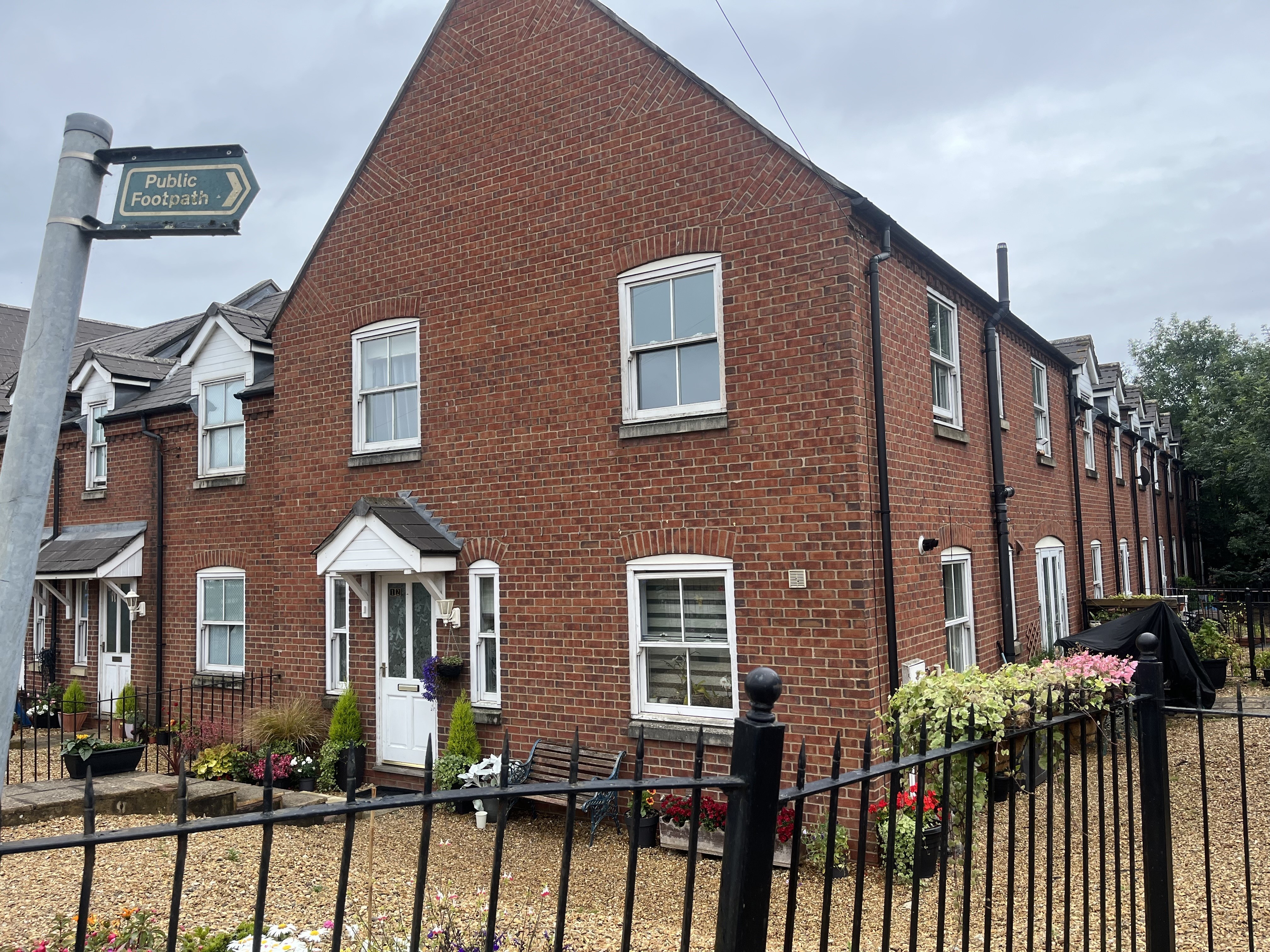 INVESTMENT - Freehold End Terrace House
