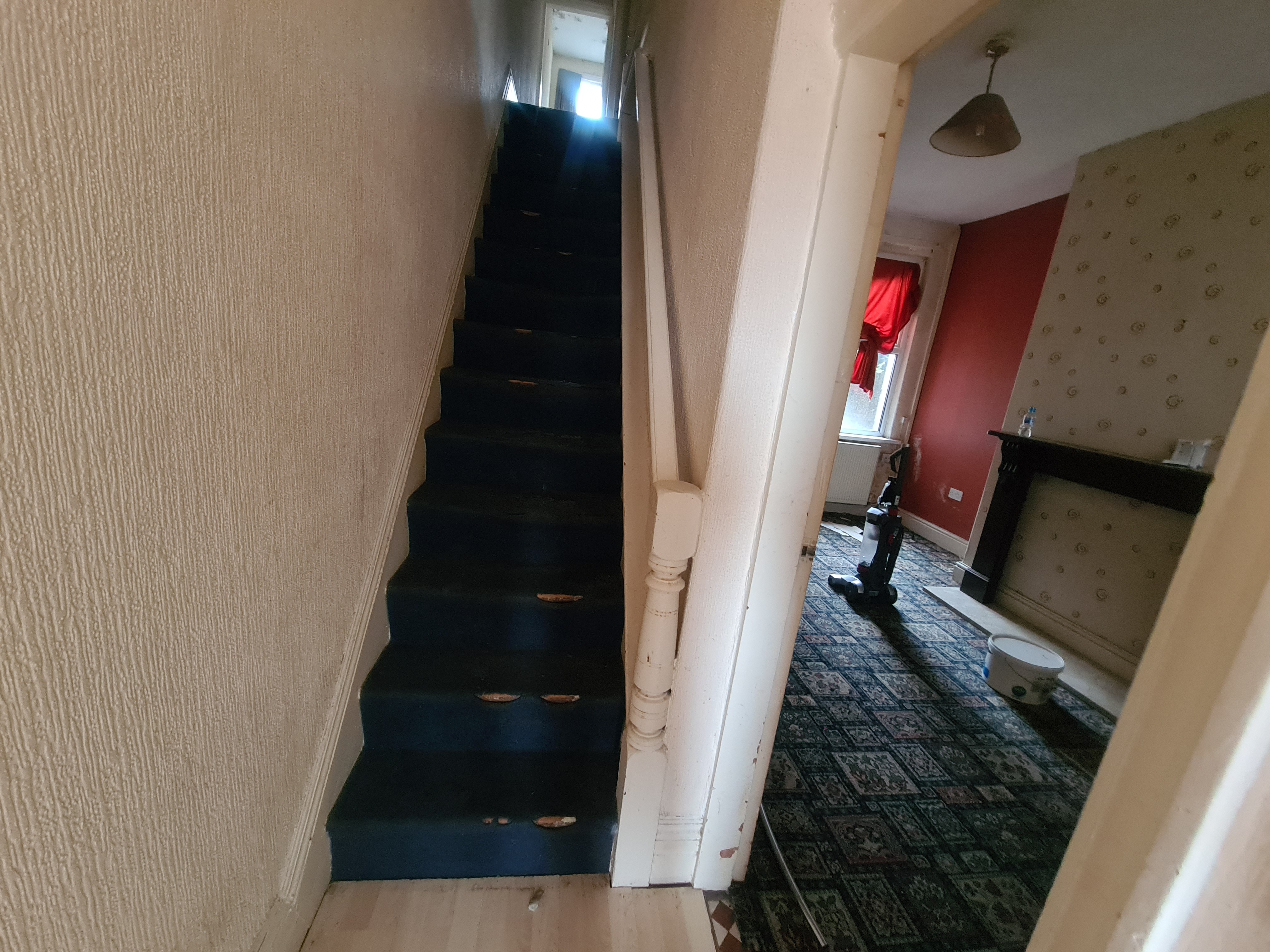 VACANT - Freehold Mid Terraced House 