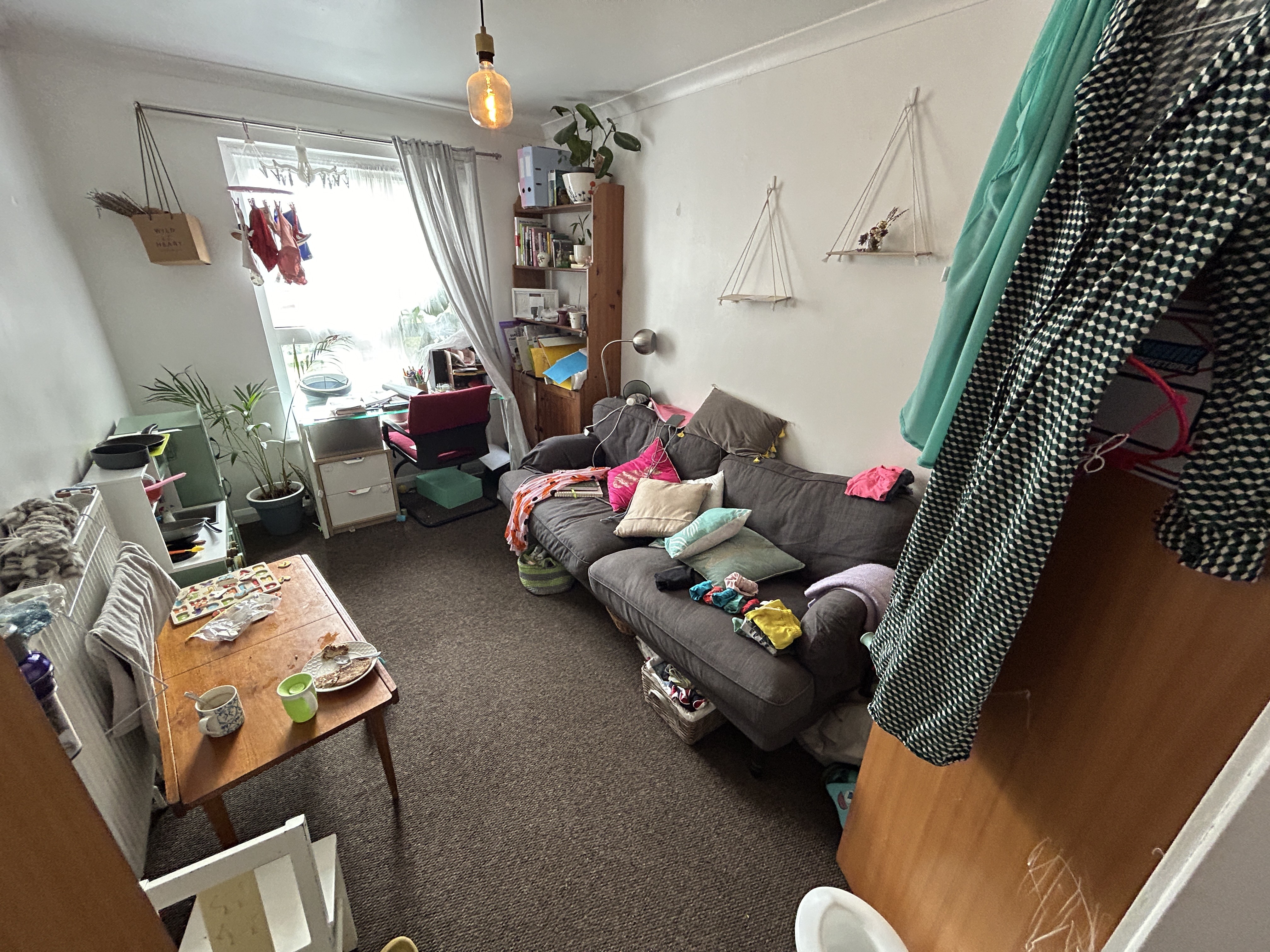 INVESTMENT - Leasehold Self Contained Ground Floor Flat