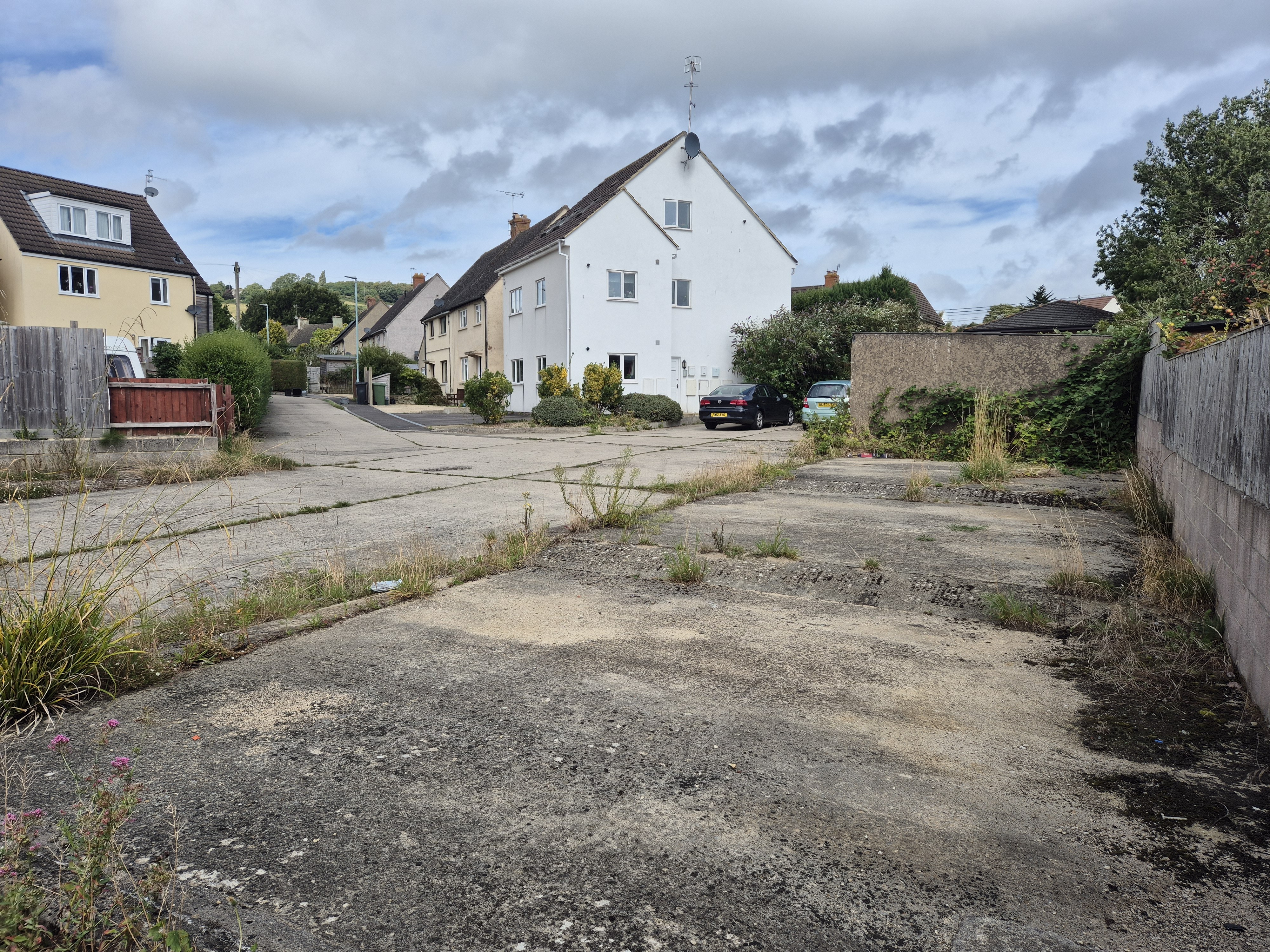 VACANT - Freehold Garages and Forecourt
