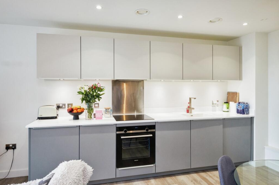 INVESTMENT - Four Long Leasehold Self Contained Flats