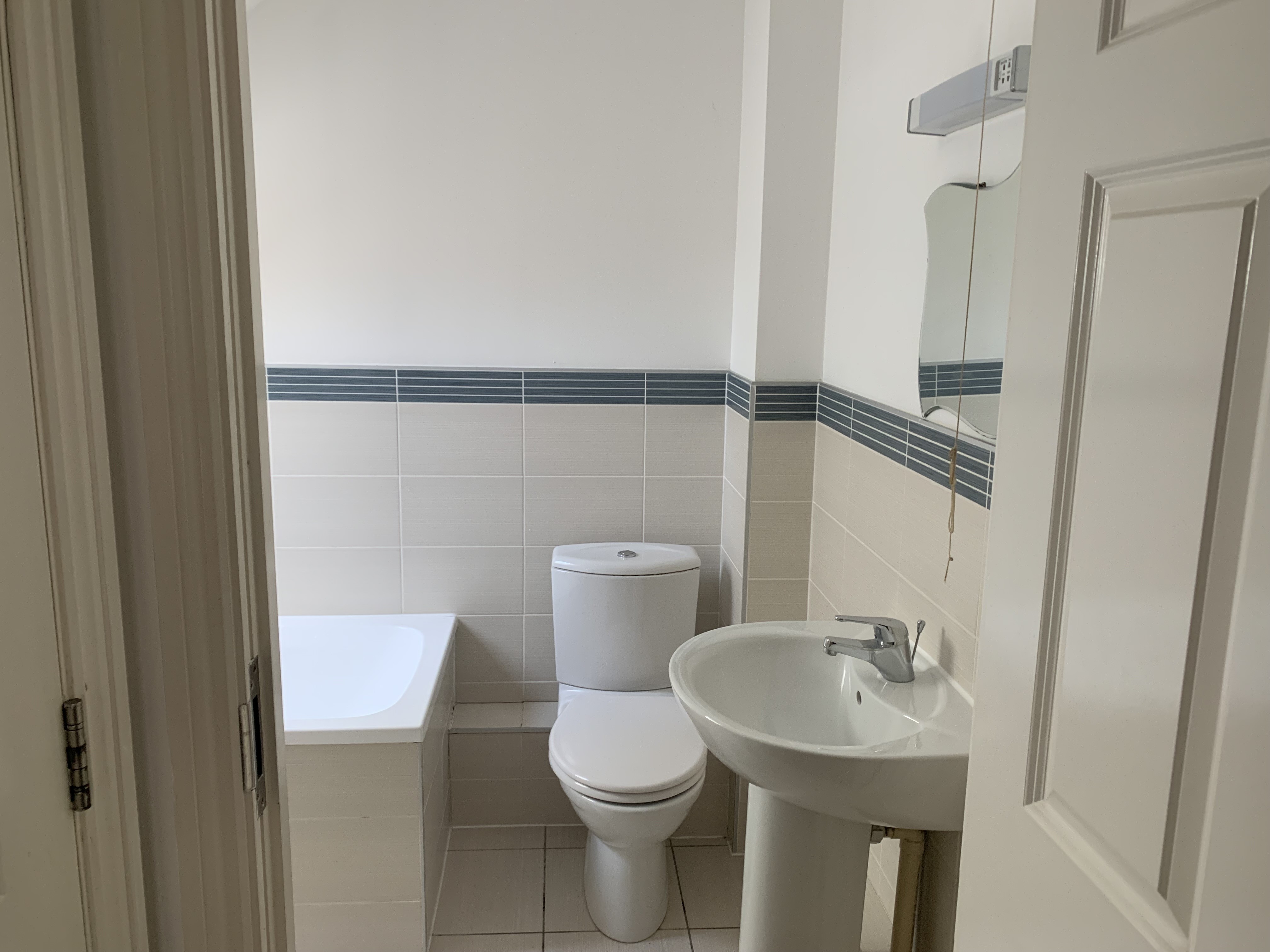 Leasehold Self Contained First Floor Flat